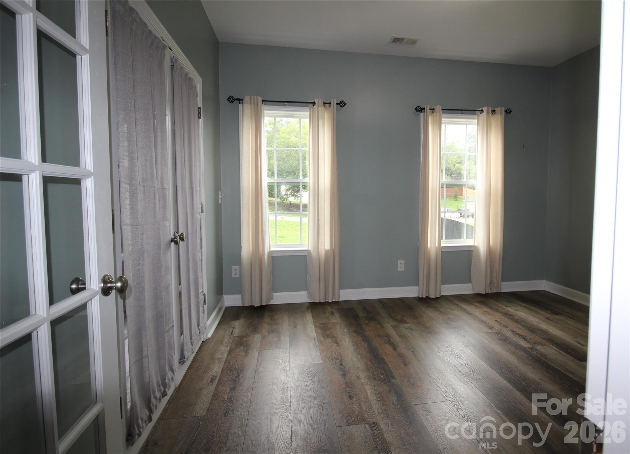 1034 Arrowhead Drive Property Photo 8