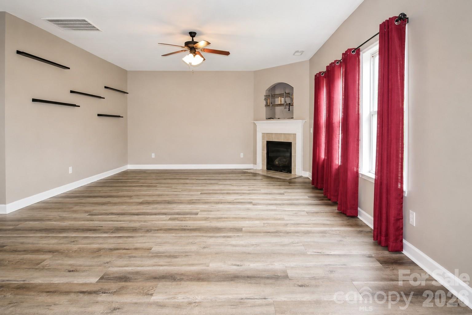 1034 Arrowhead Drive Property Photo 11