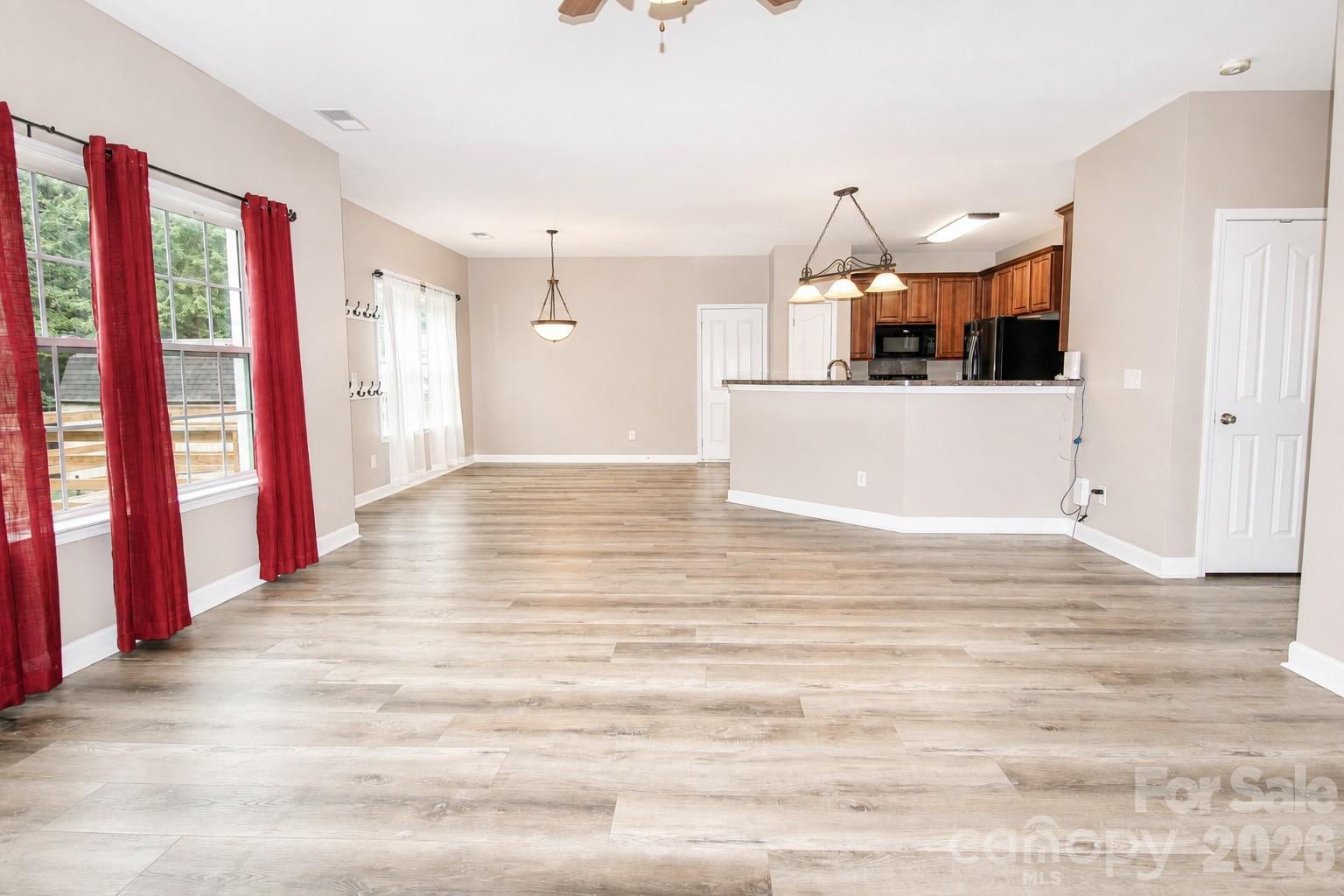 1034 Arrowhead Drive Property Photo 12