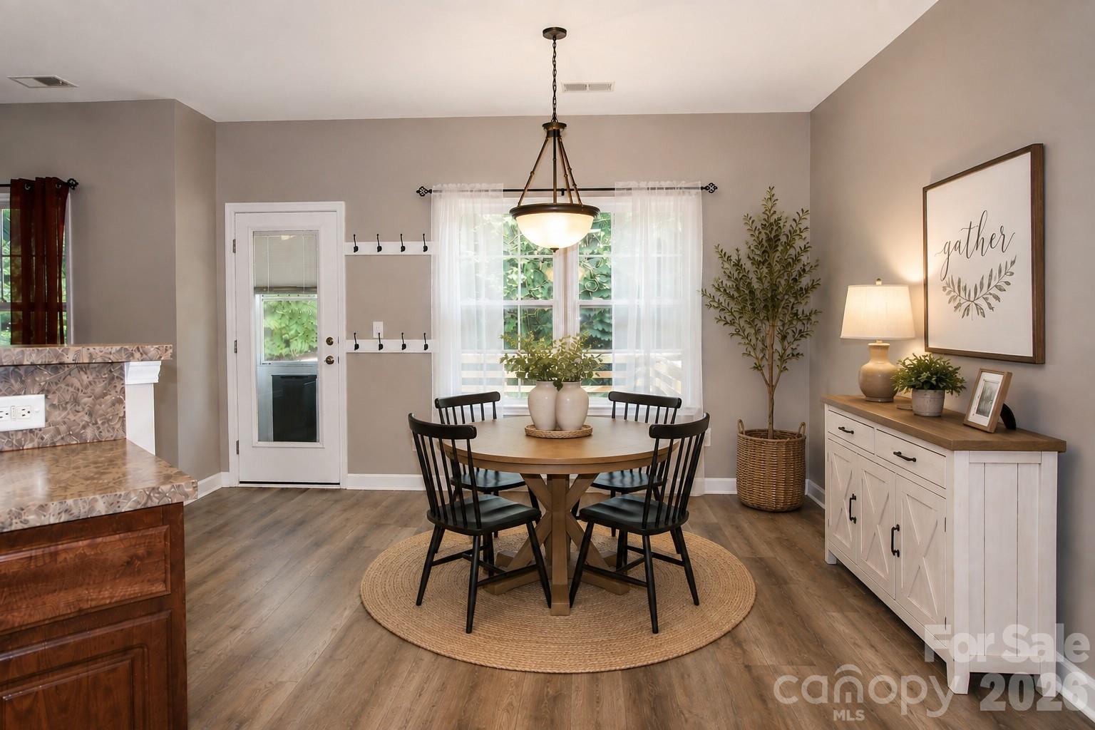 1034 Arrowhead Drive Property Photo 13