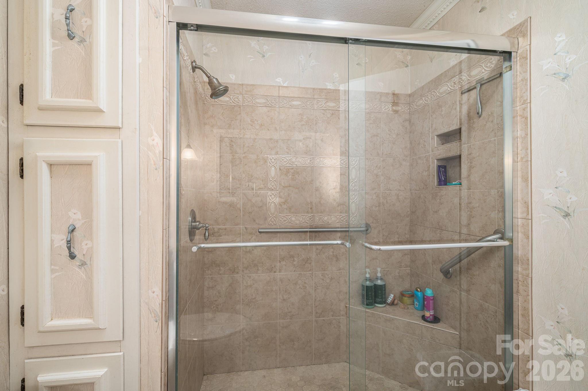 209 Hillsboro Road Property Photo 30