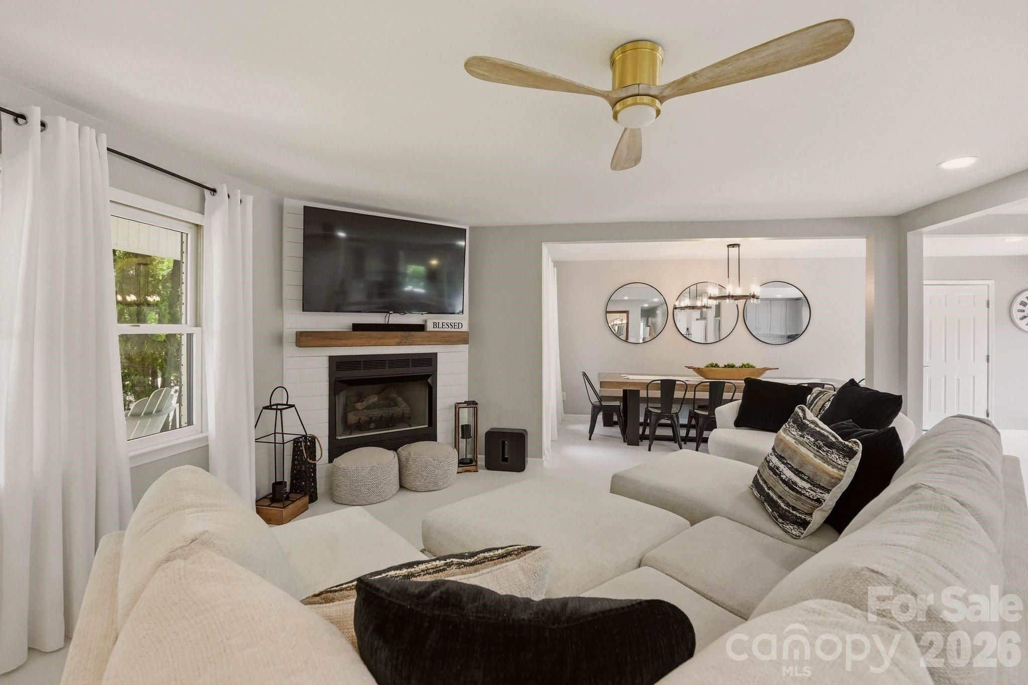 49435 River Run Road Property Photo 10