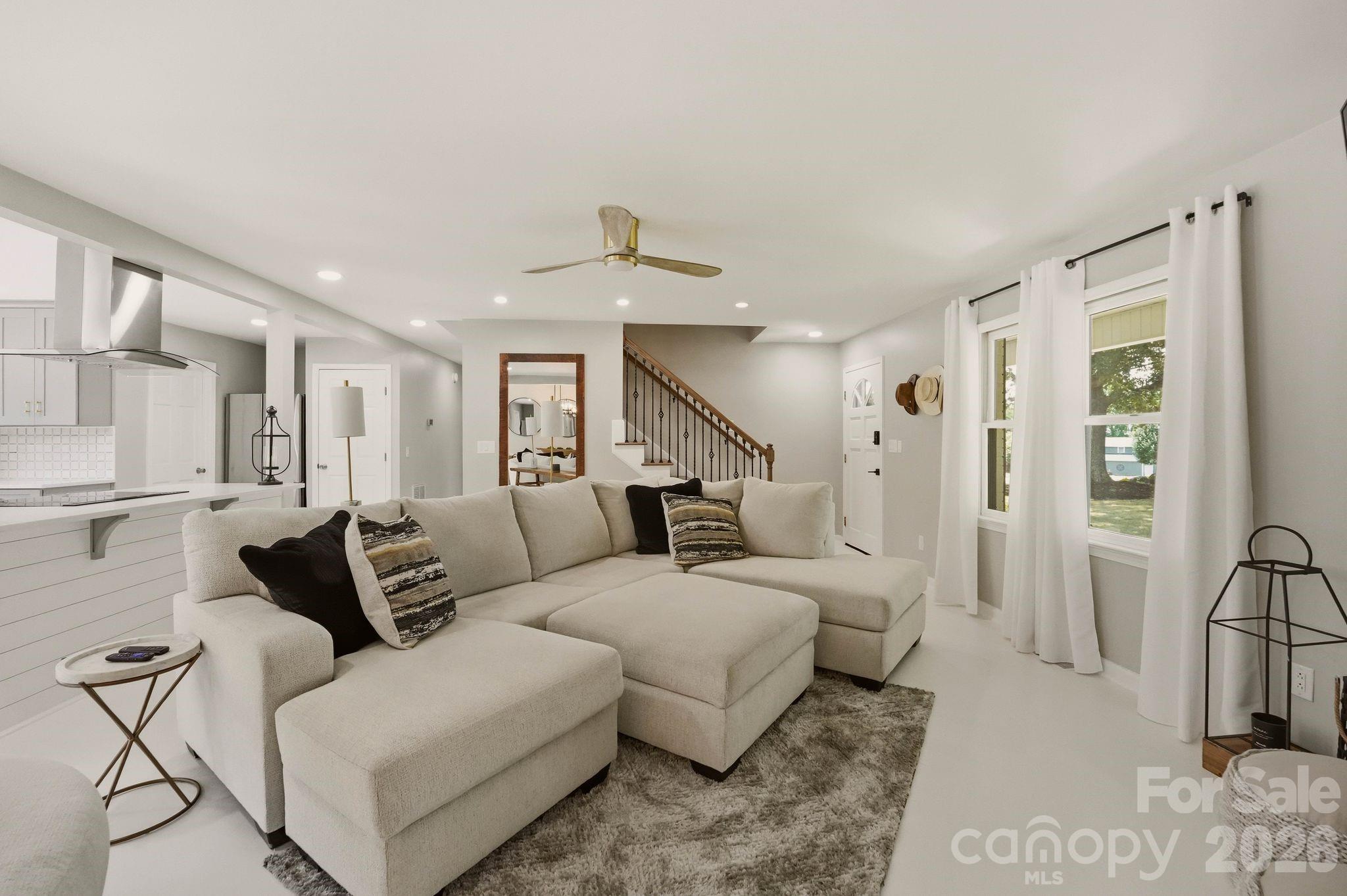 49435 River Run Road Property Photo 11