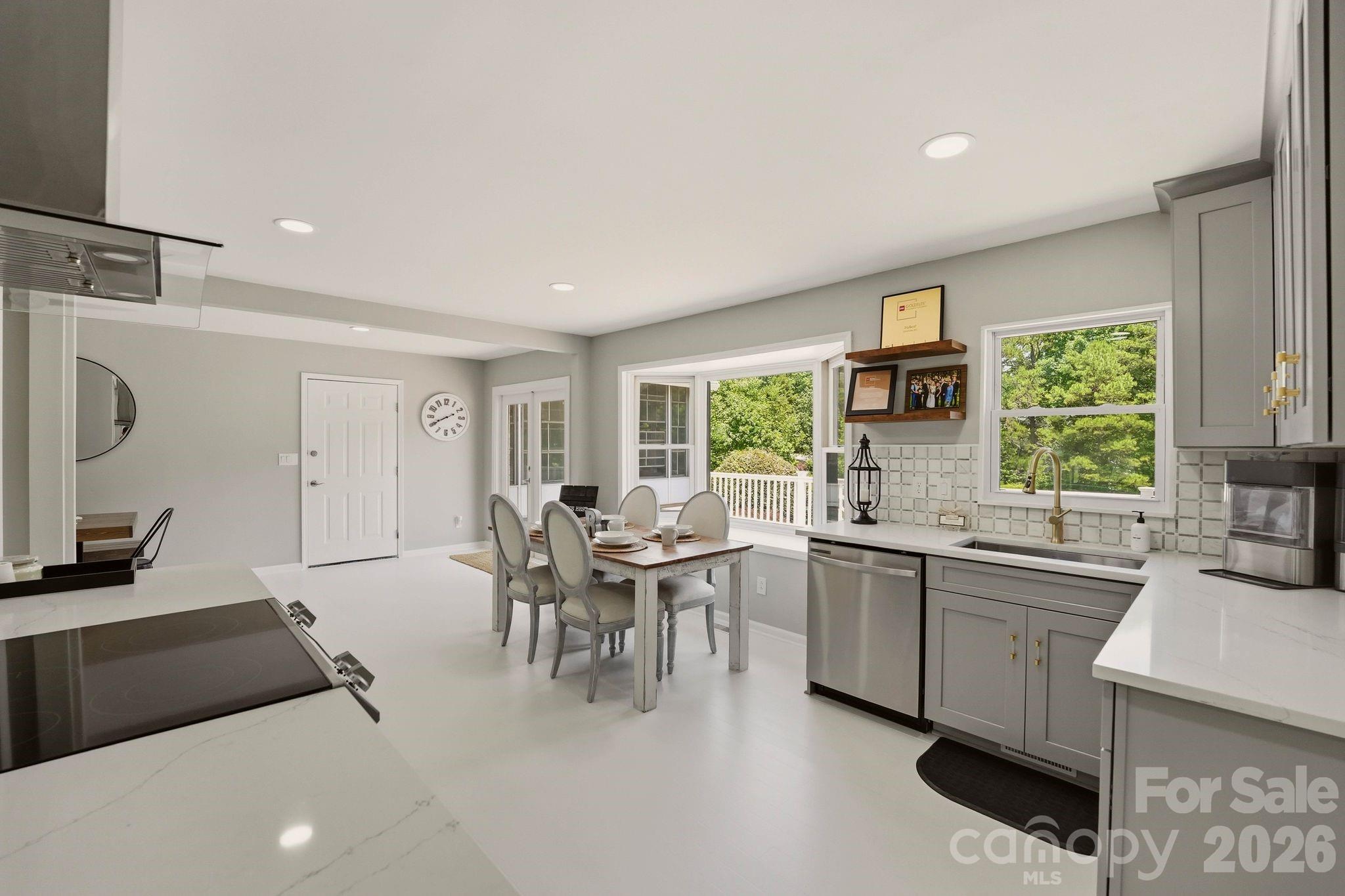 49435 River Run Road Property Photo 14
