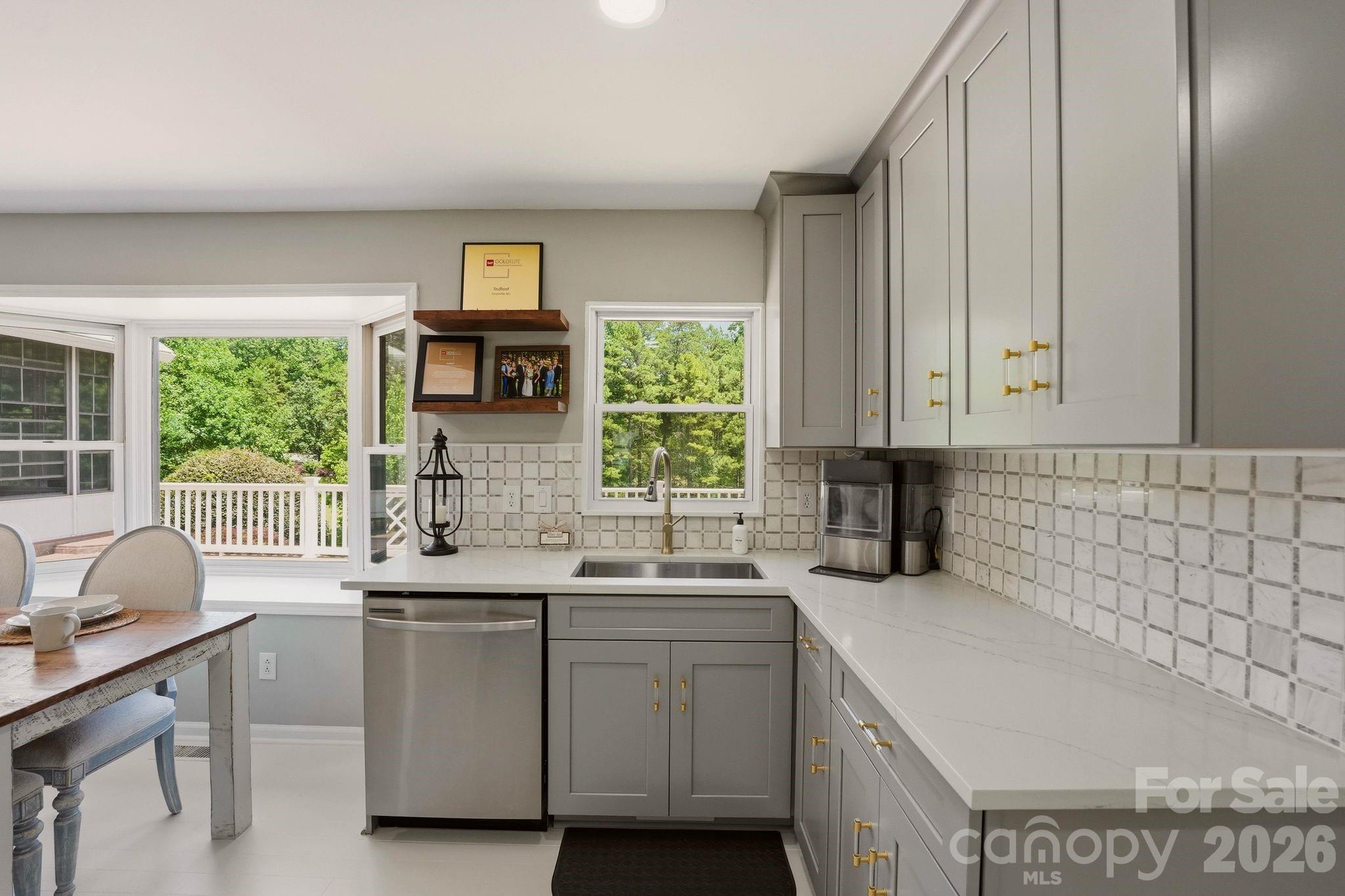 49435 River Run Road Property Photo 15