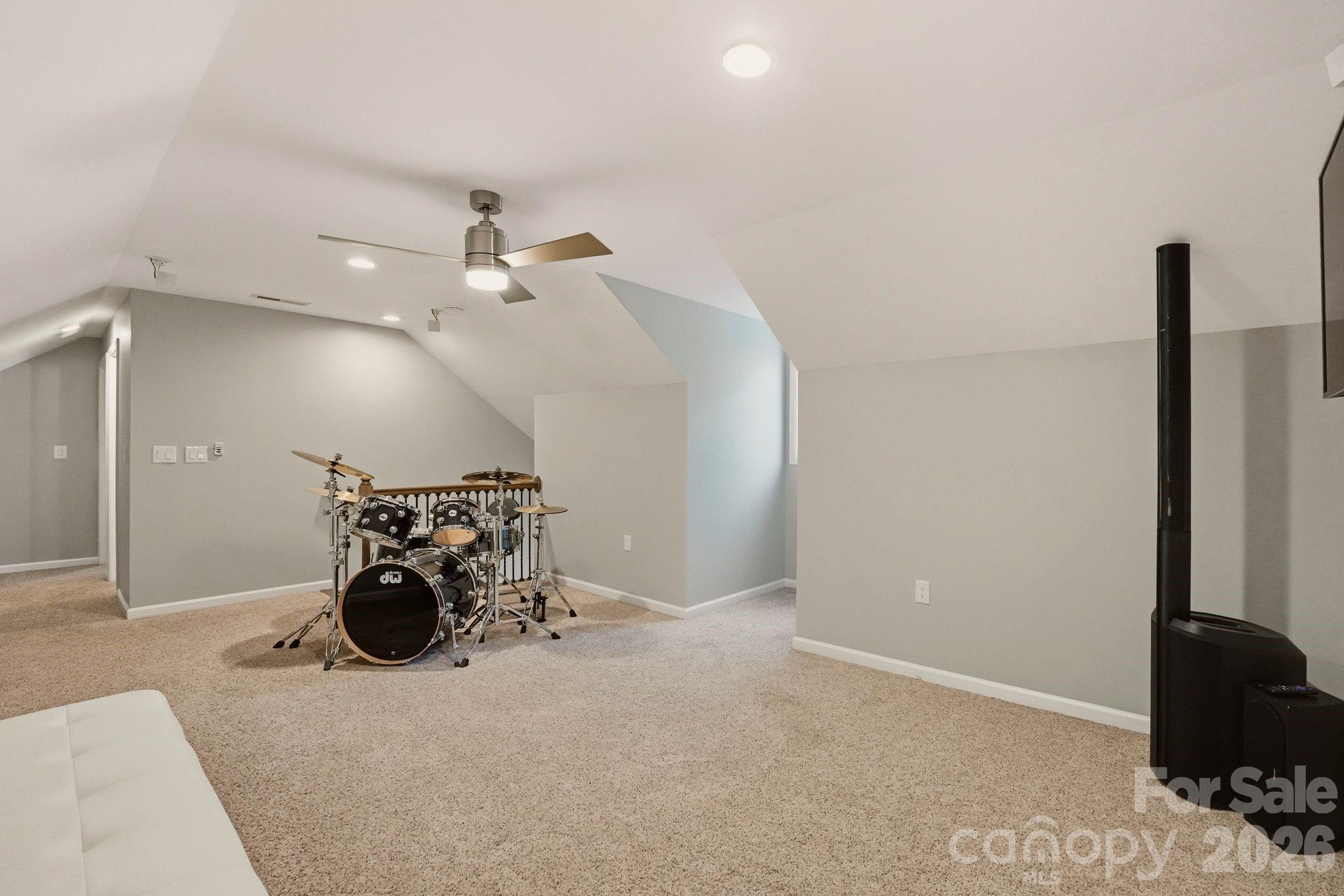 49435 River Run Road Property Photo 24