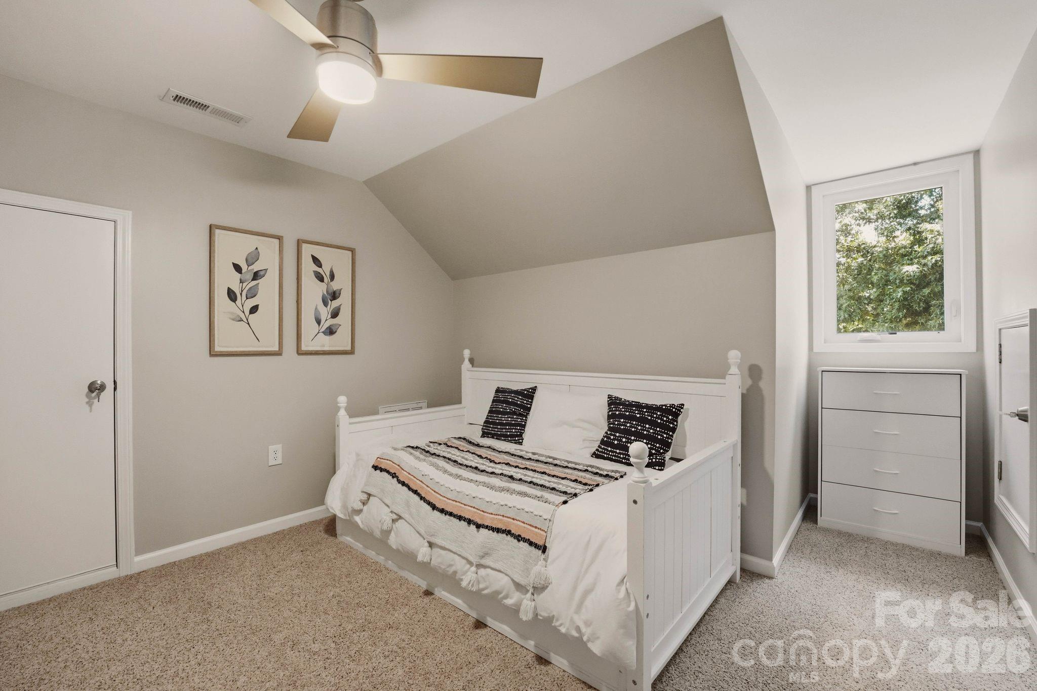 49435 River Run Road Property Photo 26