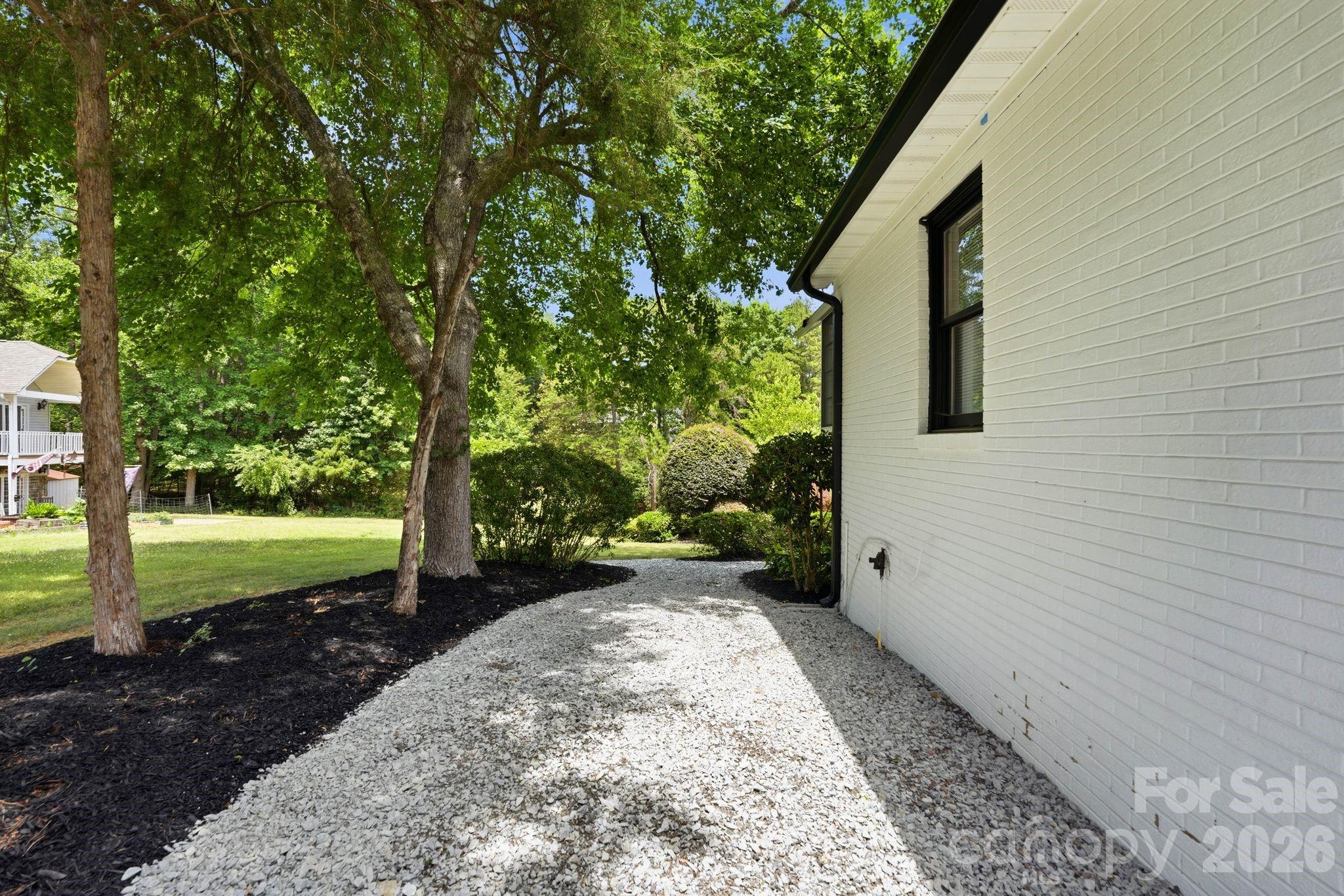 49435 River Run Road Property Photo 32