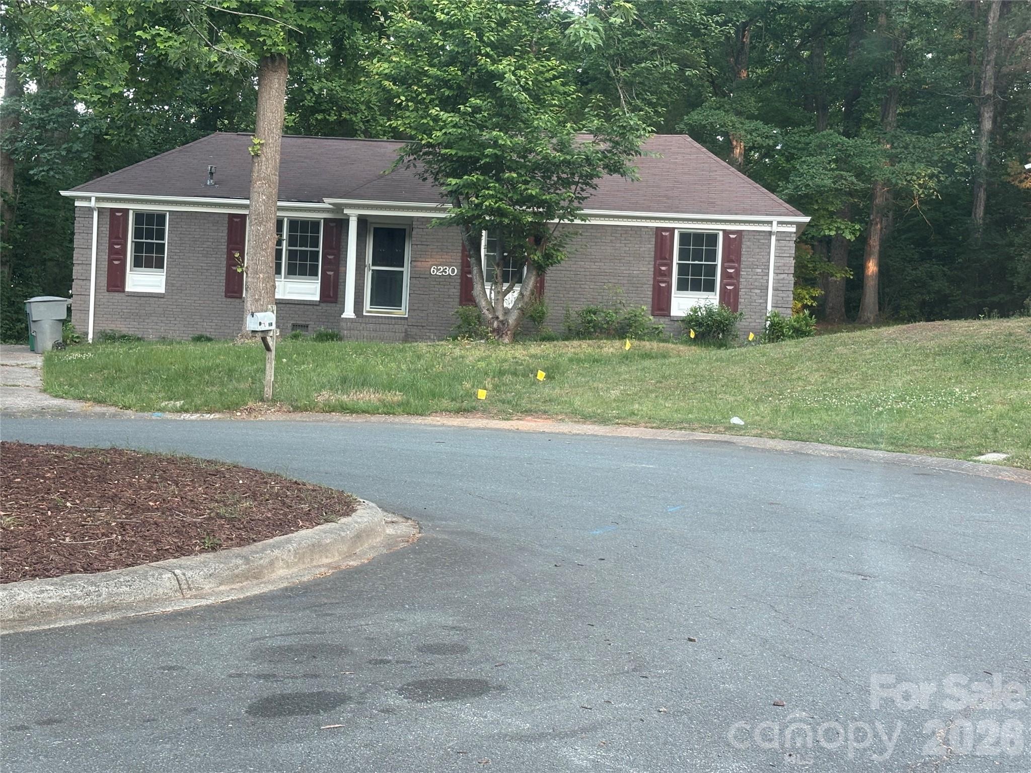 6230 Cross Creek Lane Property Photo 1