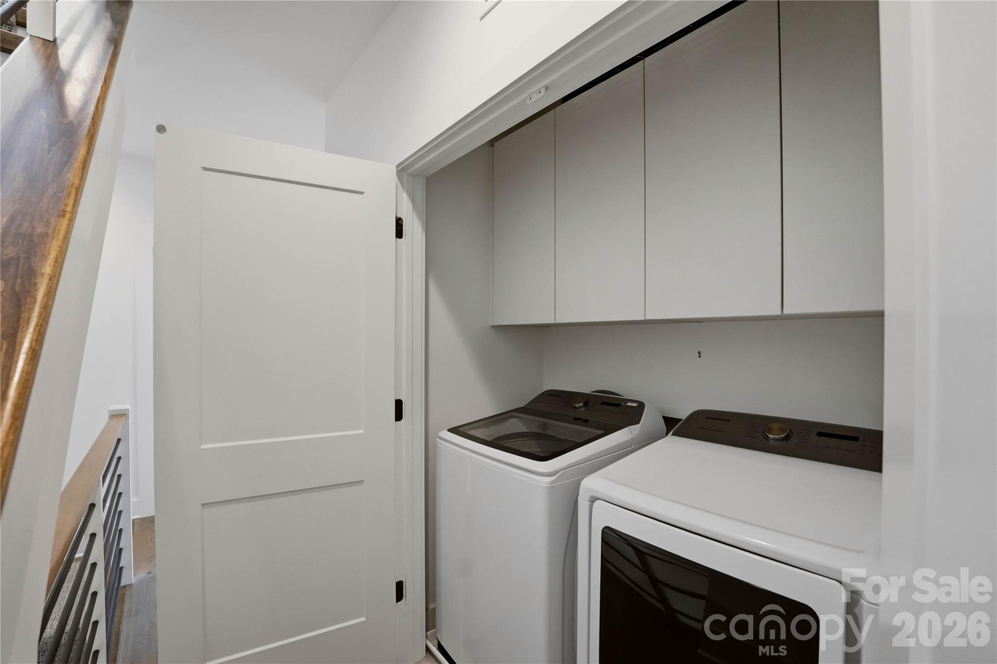 1004 Westbrook Drive B Property Photo 25