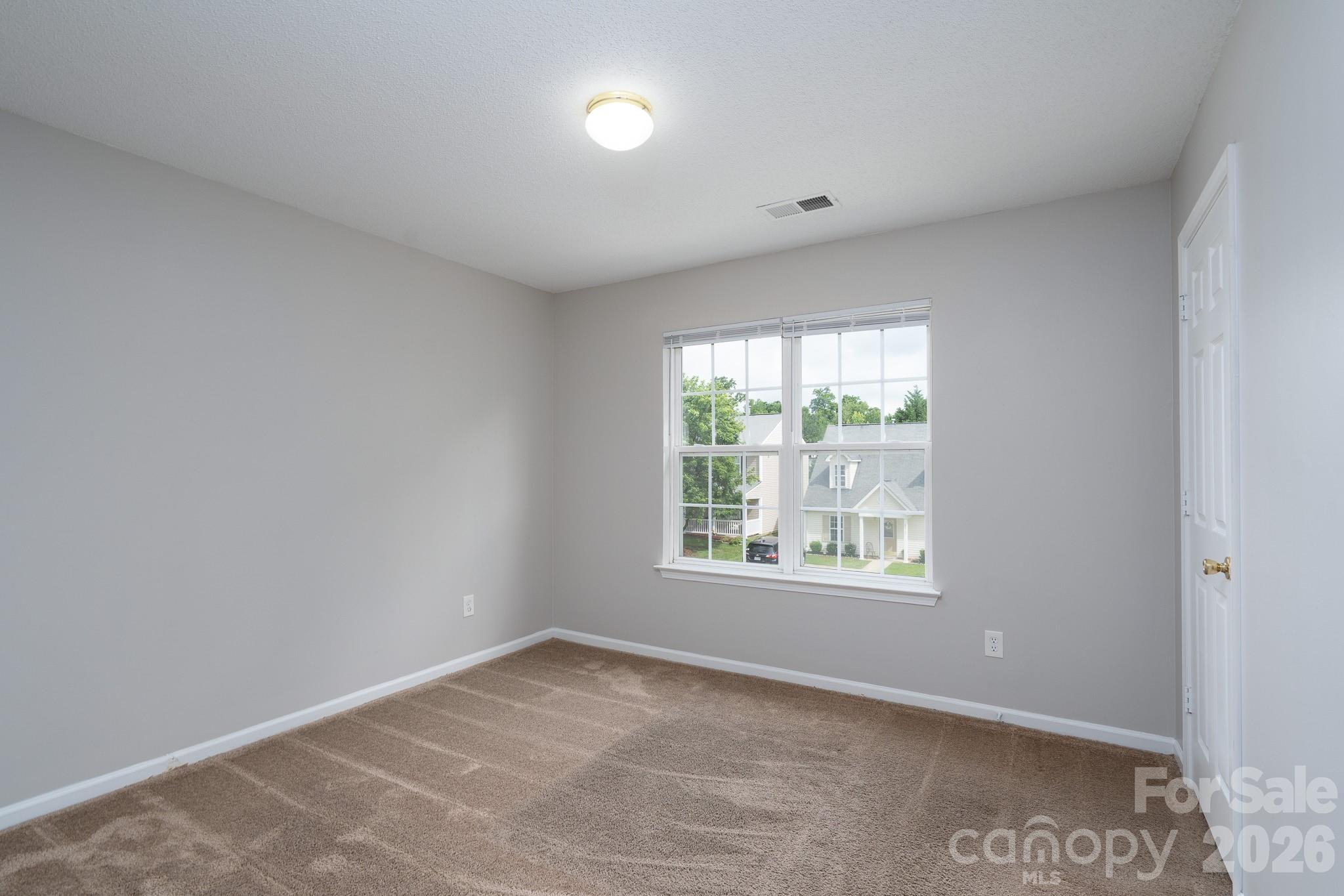 8016 Bronze Pike Drive Property Photo 21