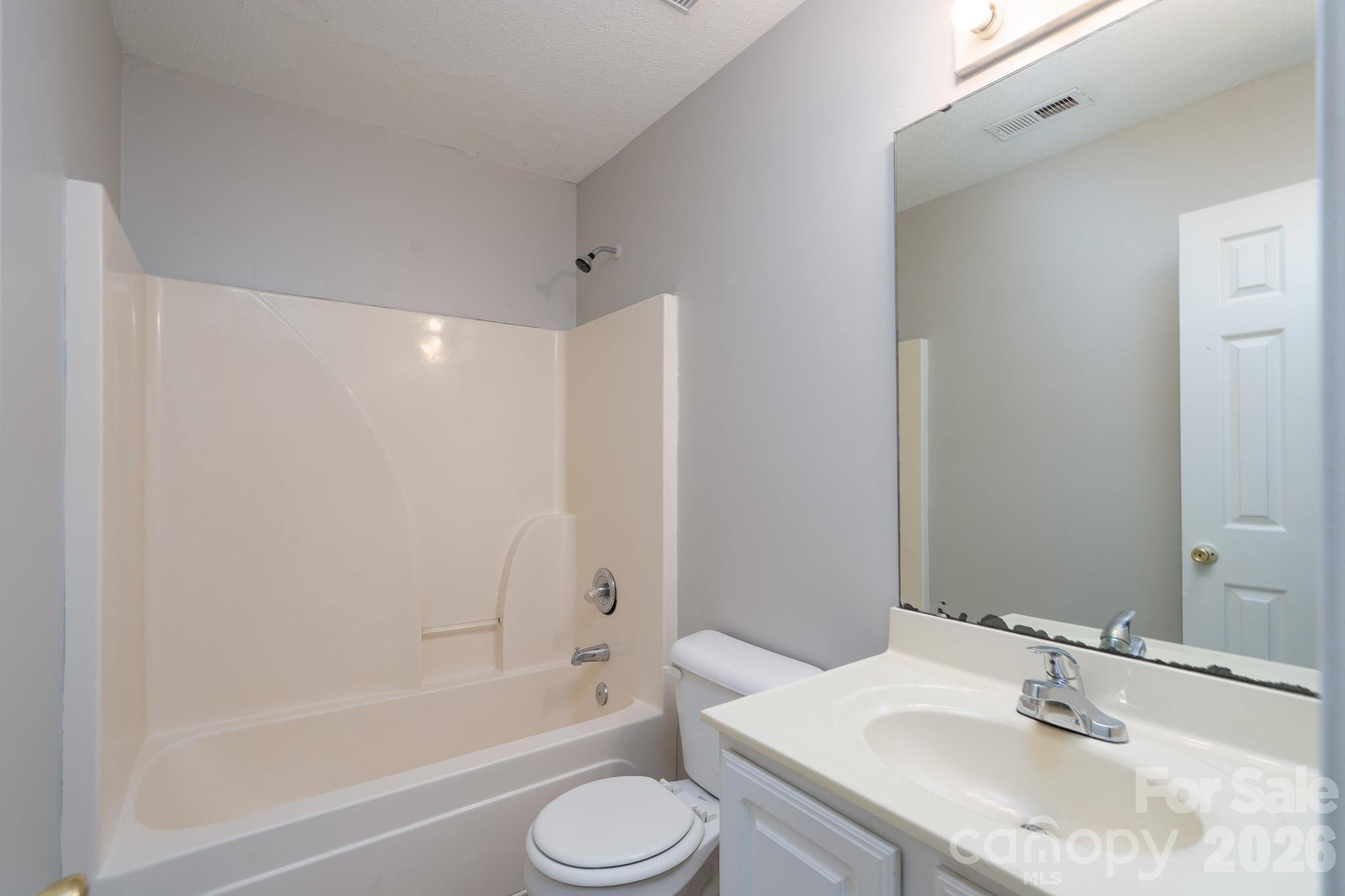 8016 Bronze Pike Drive Property Photo 24