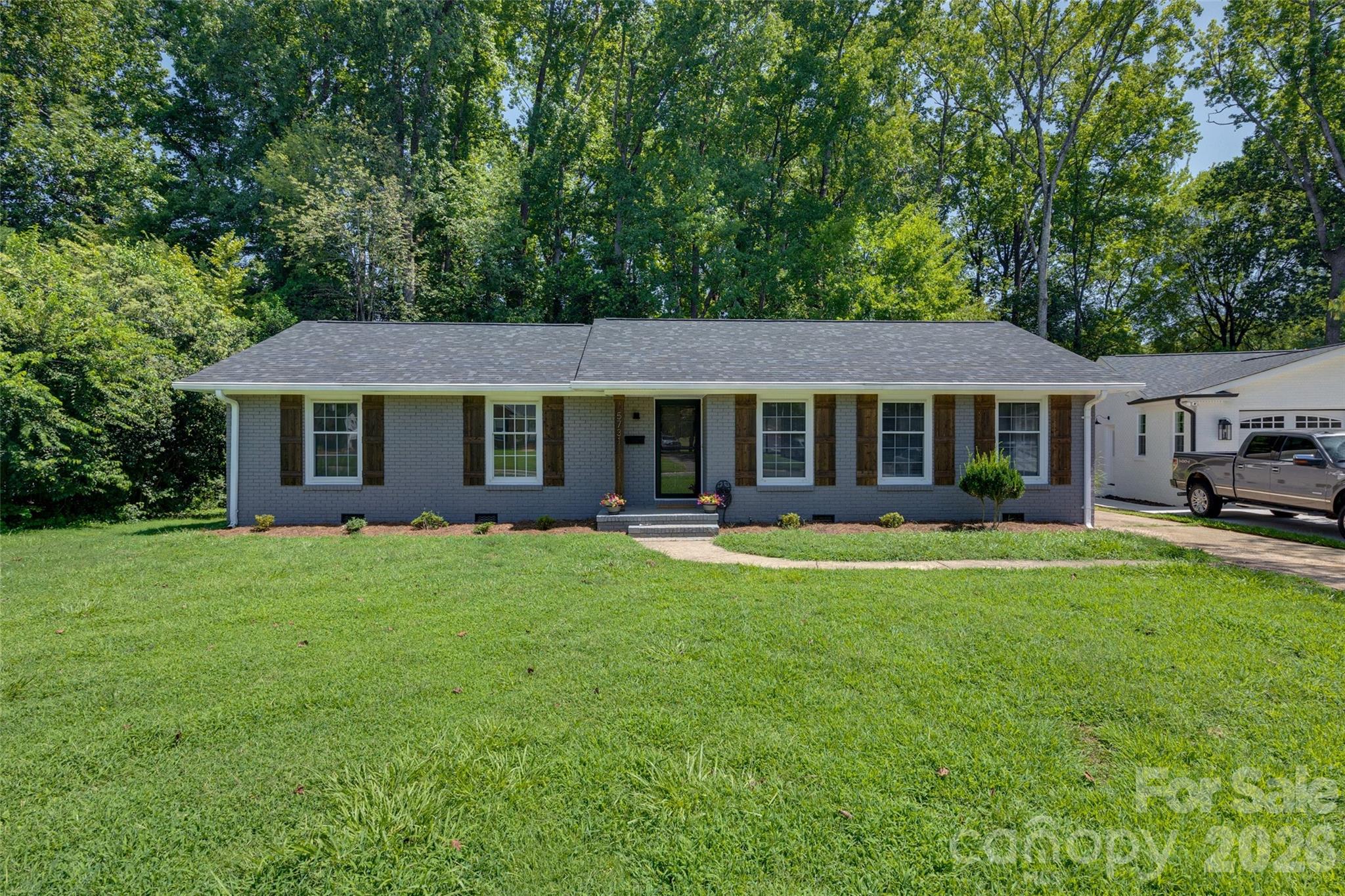 5731 Brookhaven Road Property Photo 1