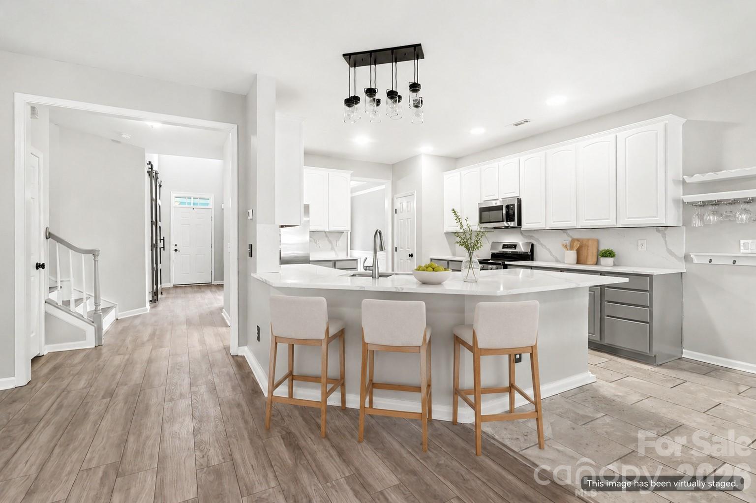 8712 Cool Meadow Drive Property Photo 12