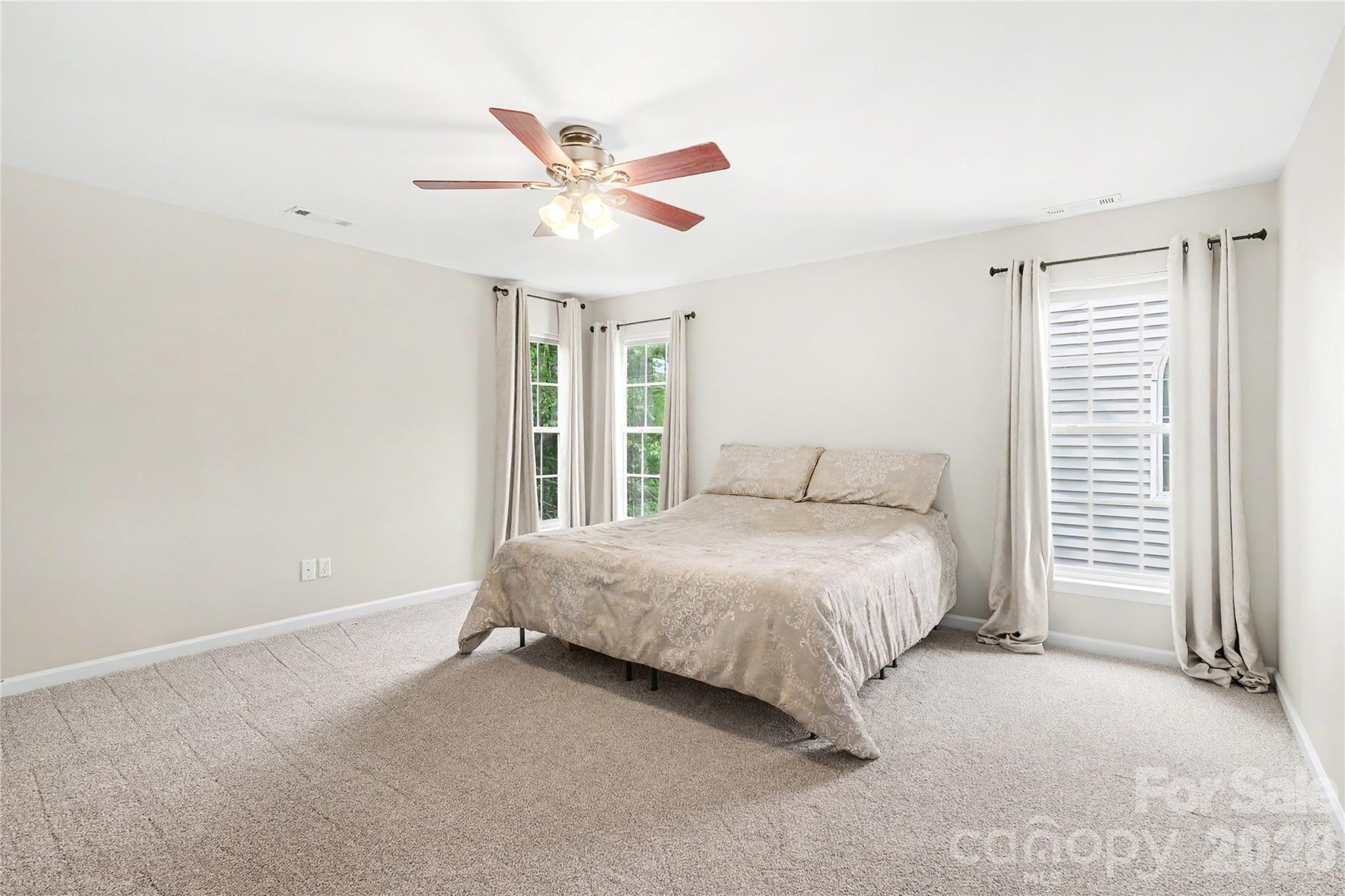 8712 Cool Meadow Drive Property Photo 22