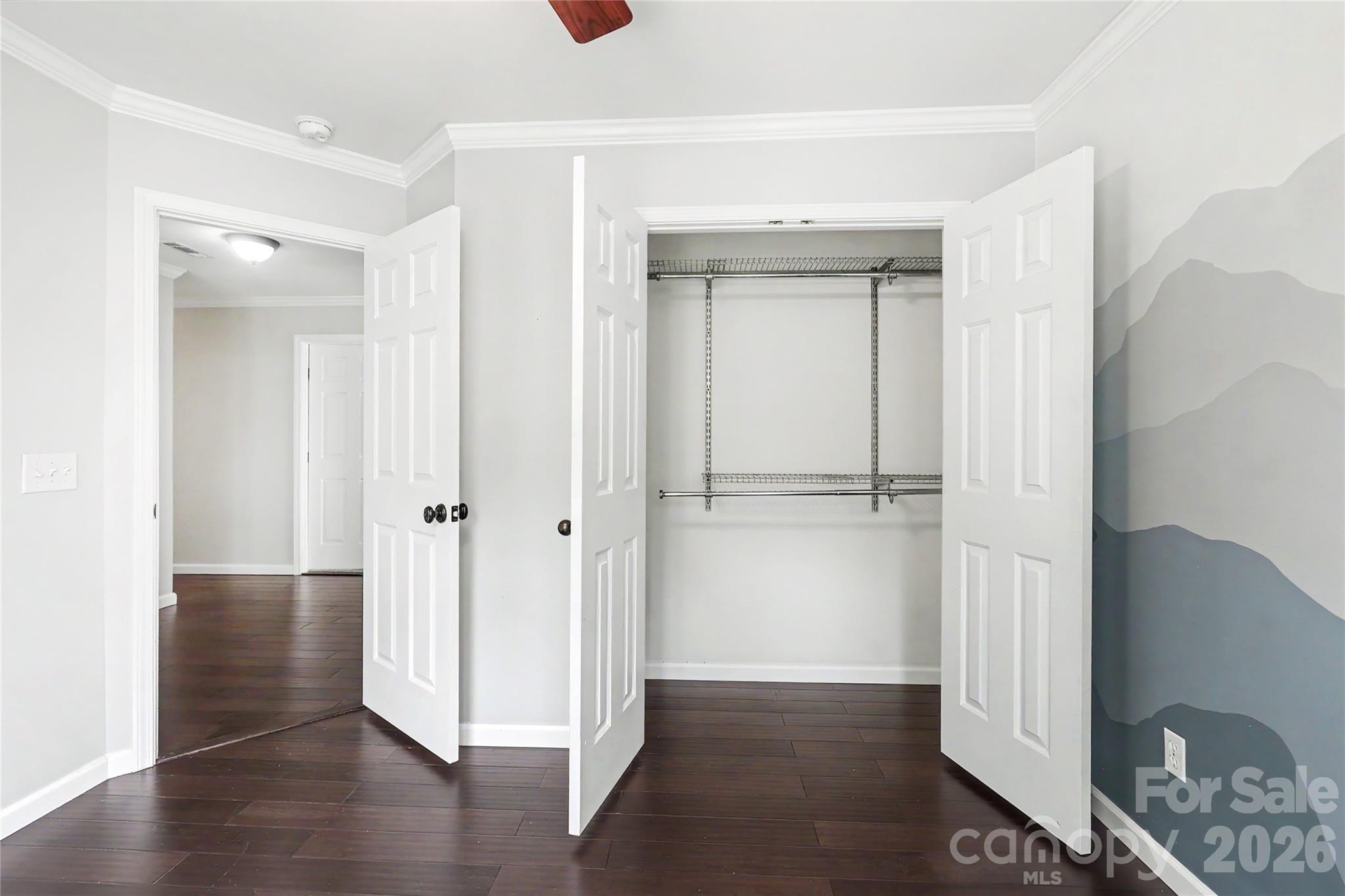 8712 Cool Meadow Drive Property Photo 25