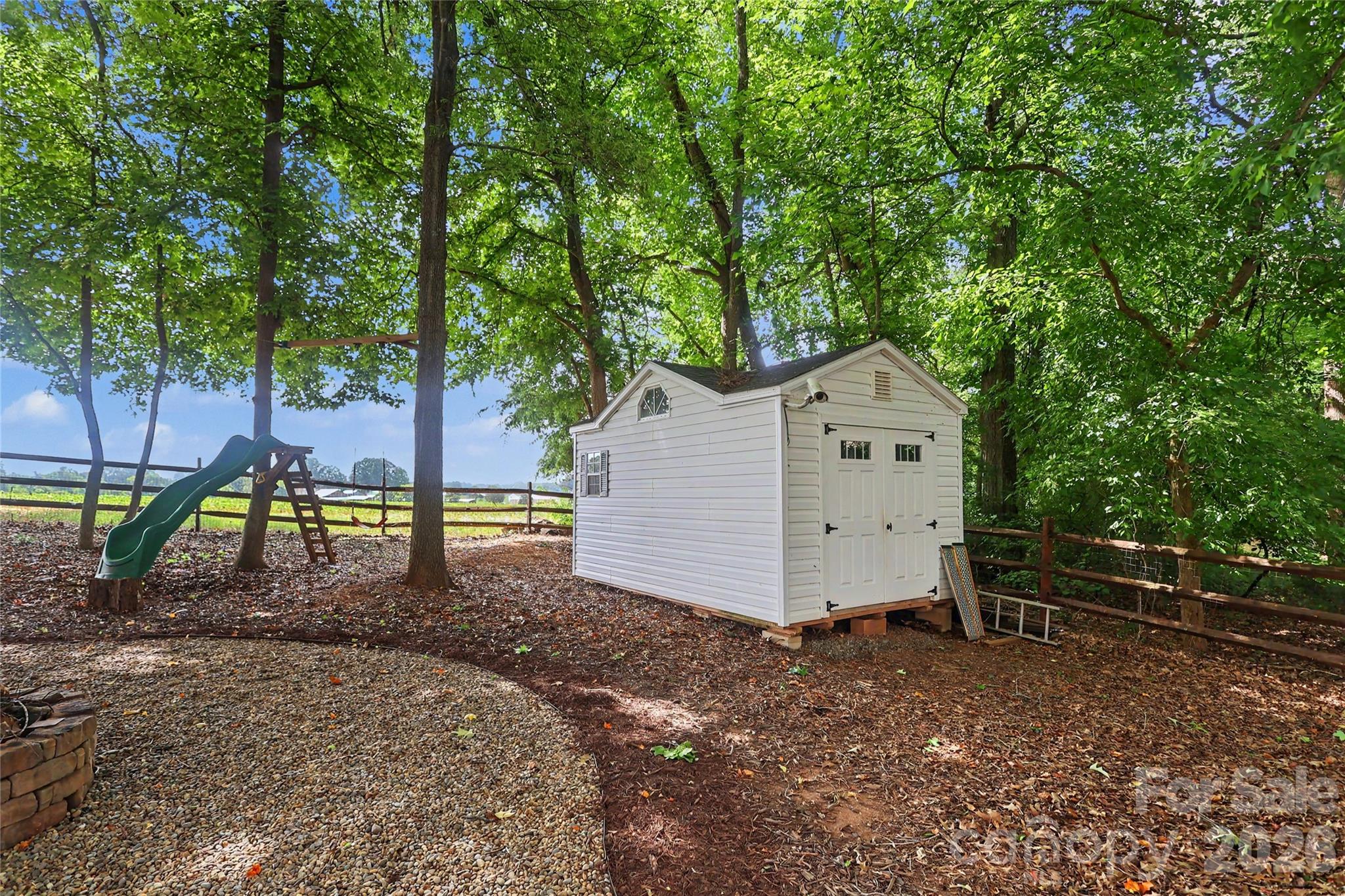 8712 Cool Meadow Drive Property Photo 42