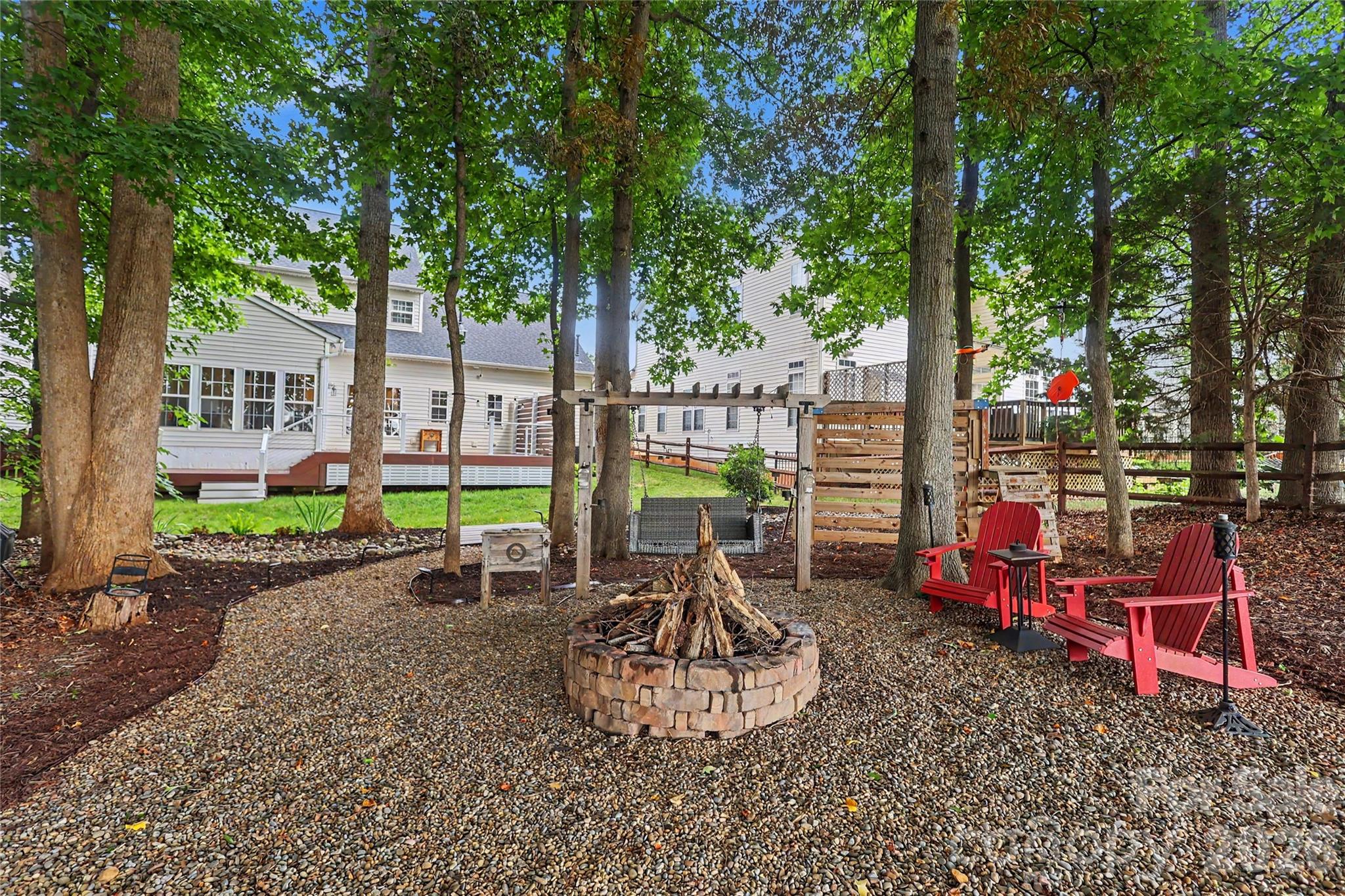 8712 Cool Meadow Drive Property Photo 43