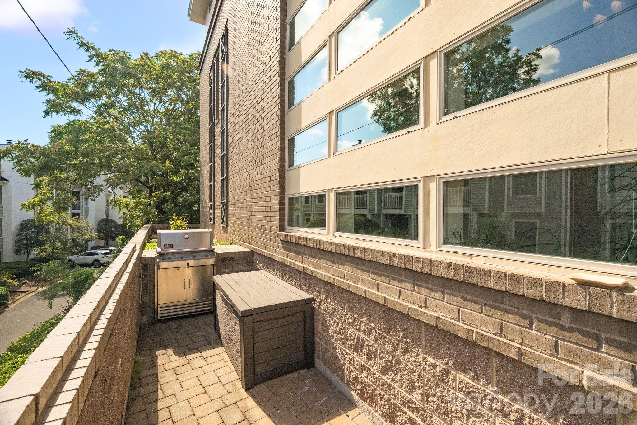 420 Queens Road 10 Property Photo 28