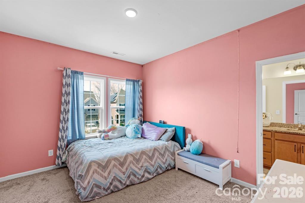930 Parkland Place Property Photo 24