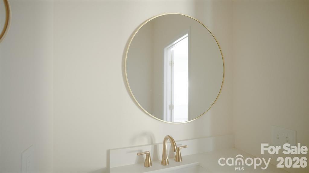 930 Parkland Place Property Photo 28