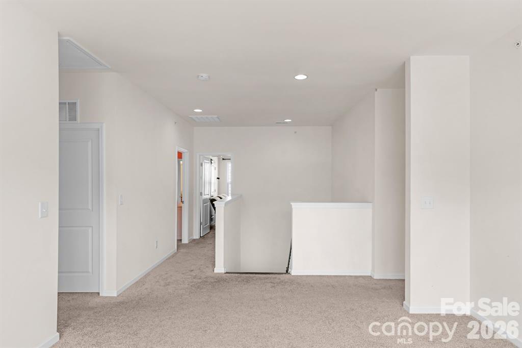 930 Parkland Place Property Photo 35