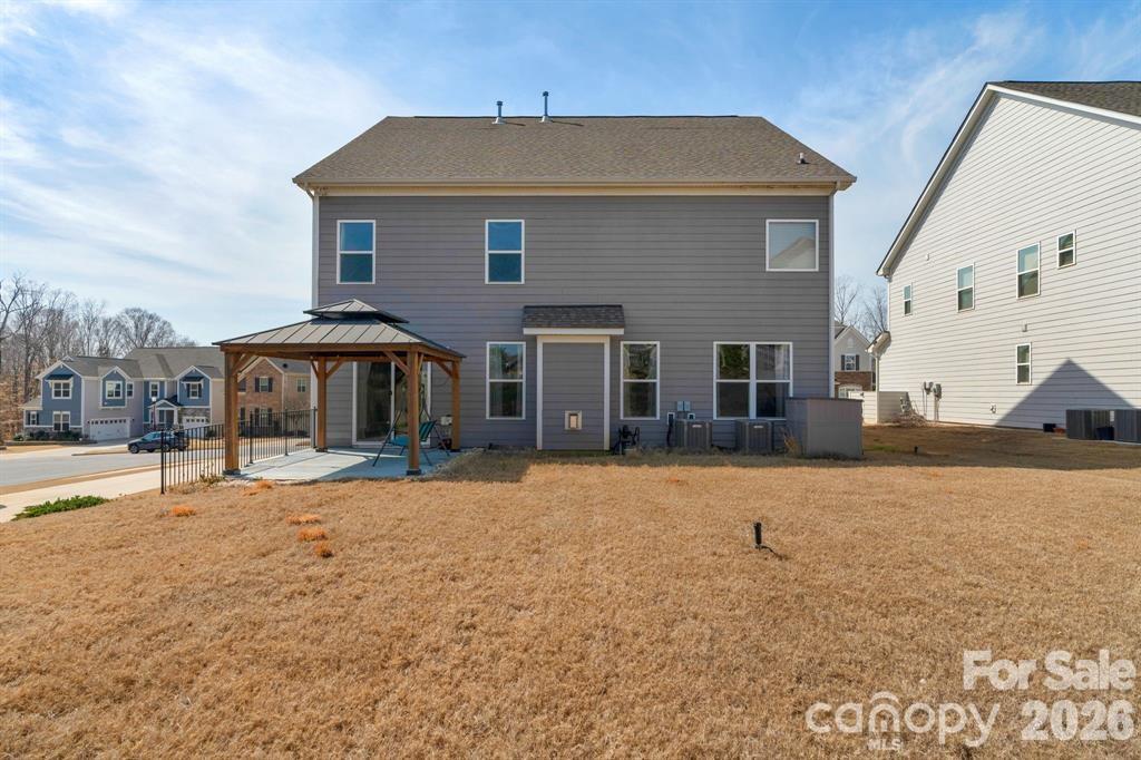 930 Parkland Place Property Photo 41