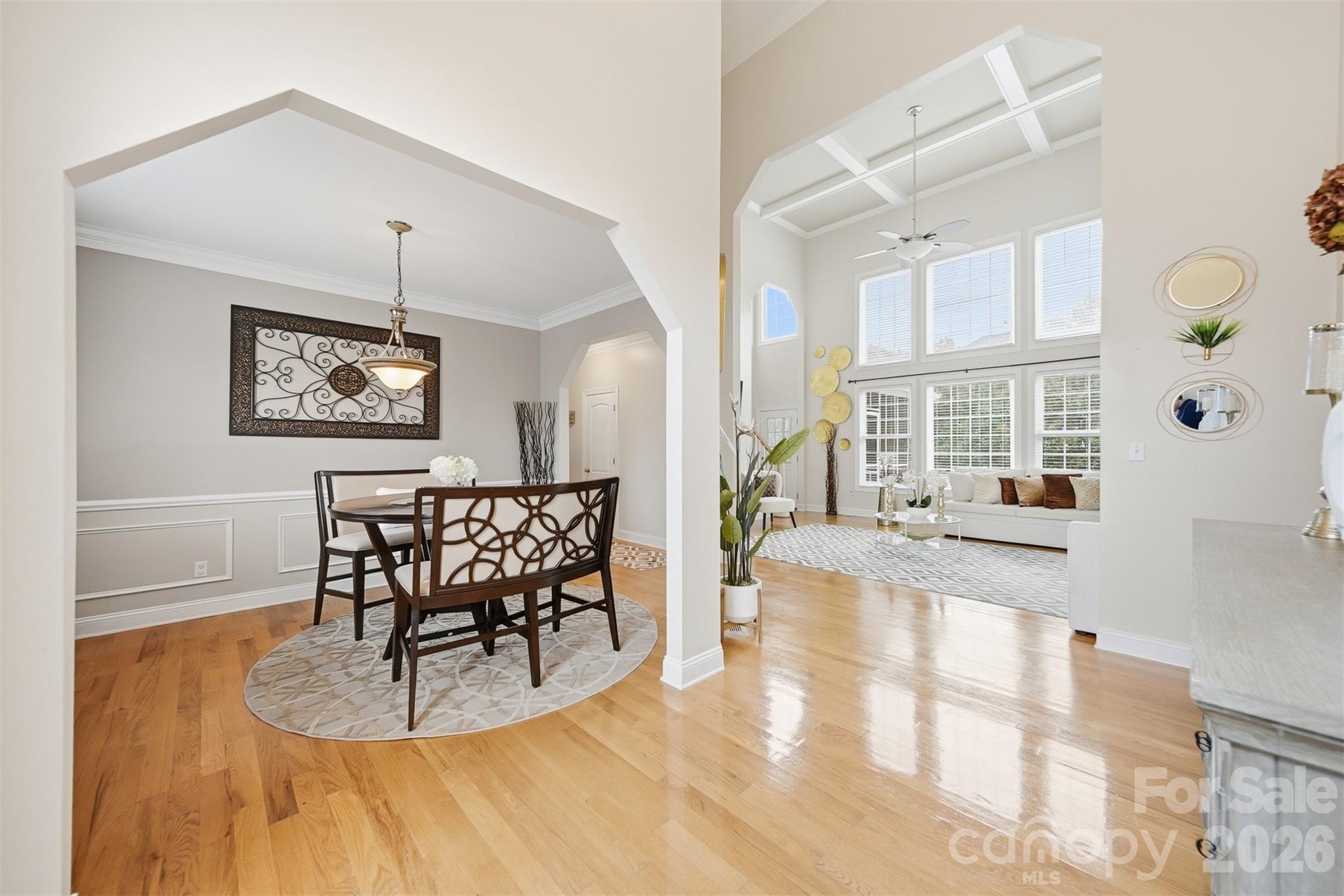 1710 30th Avenue Drive Property Photo 3