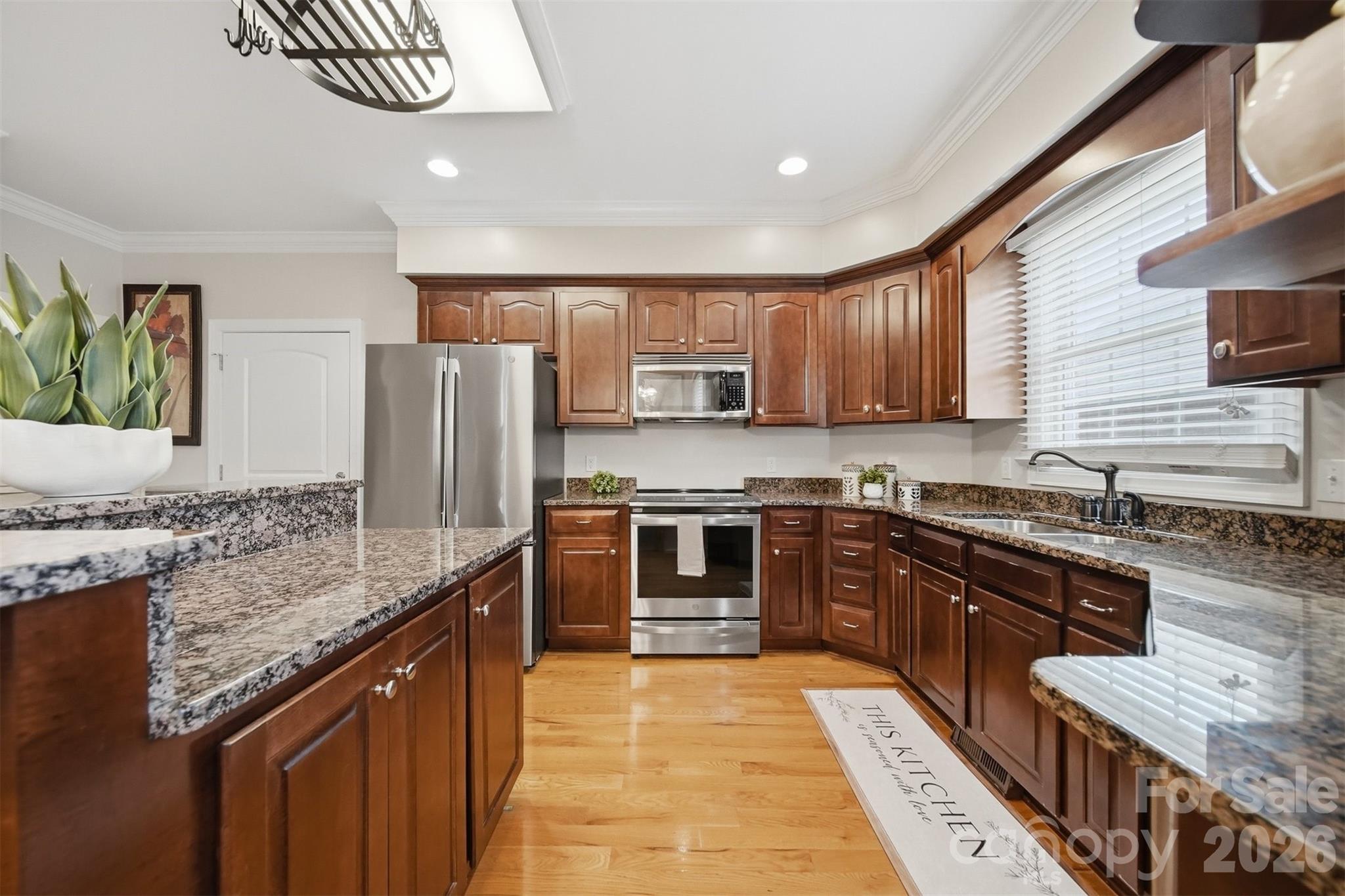 1710 30th Avenue Drive Property Photo 10