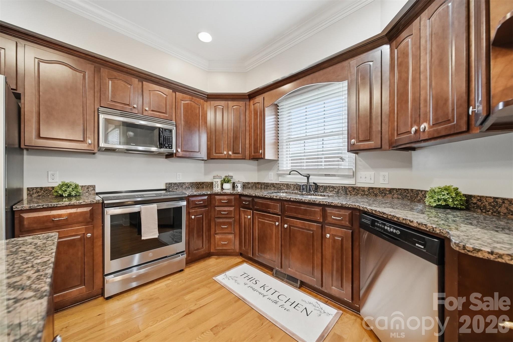1710 30th Avenue Drive Property Photo 11