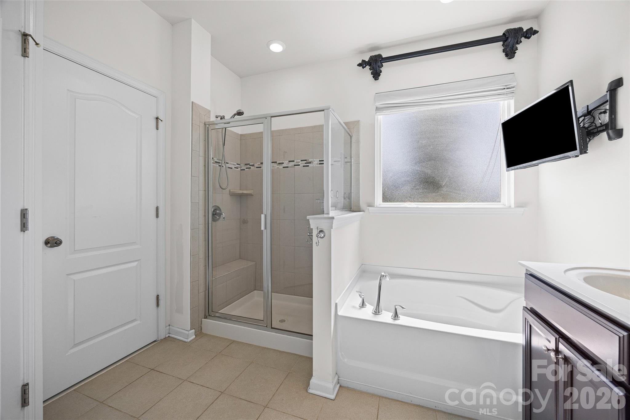 406 Livingston Drive Property Photo 17
