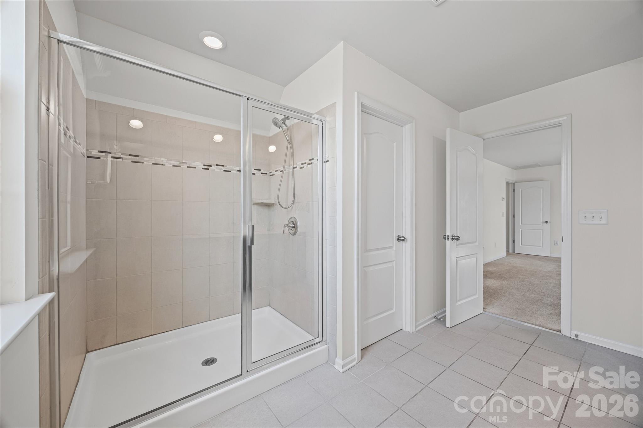 406 Livingston Drive Property Photo 27