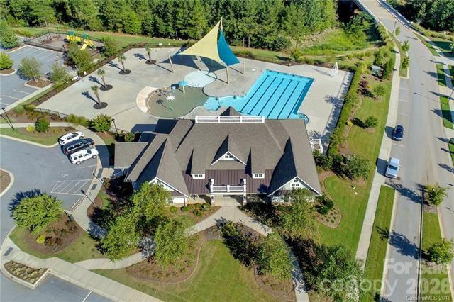 406 Livingston Drive Property Photo 44