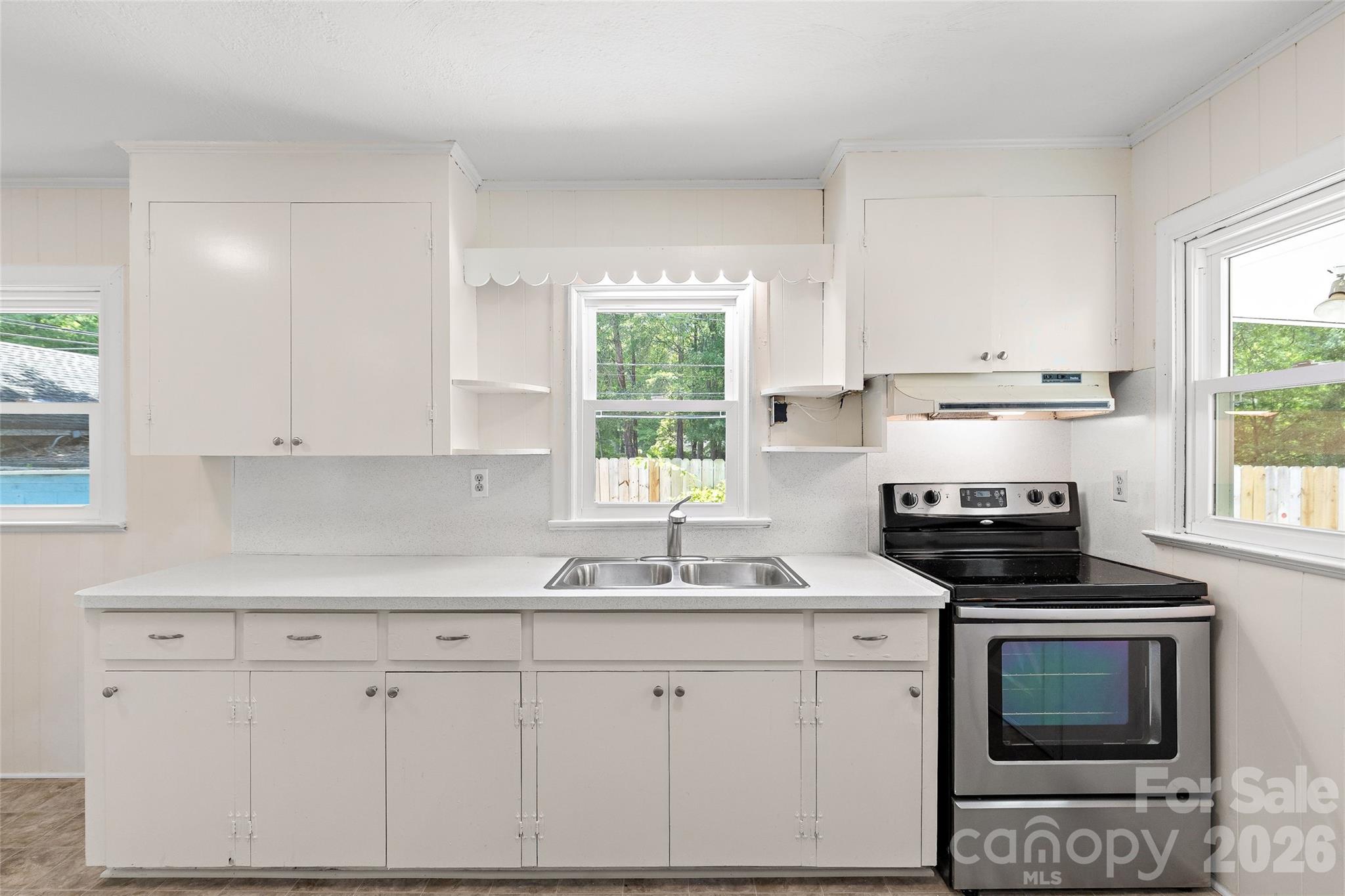 803 N Weldon Street Property Photo 8