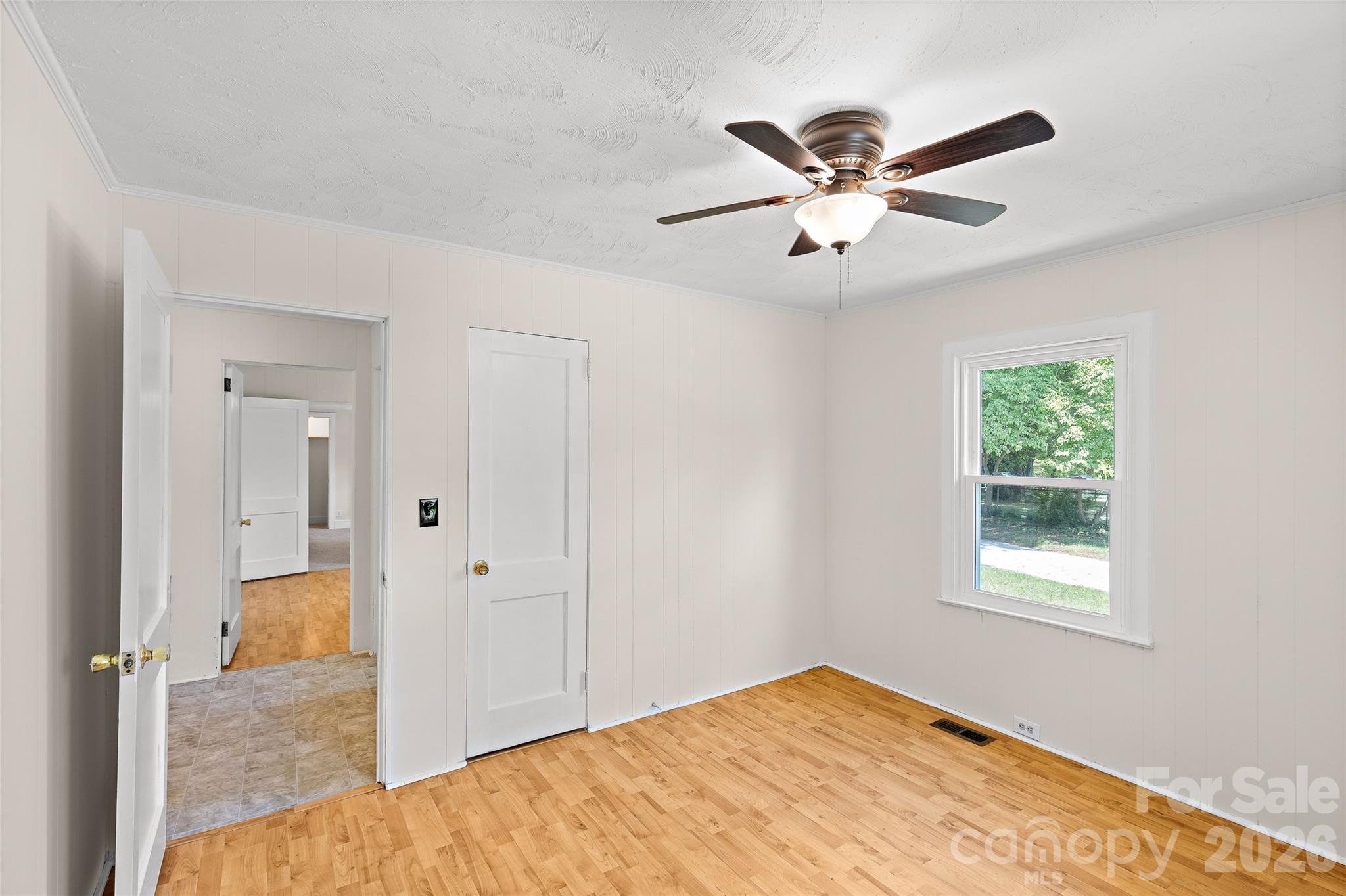 803 N Weldon Street Property Photo 12