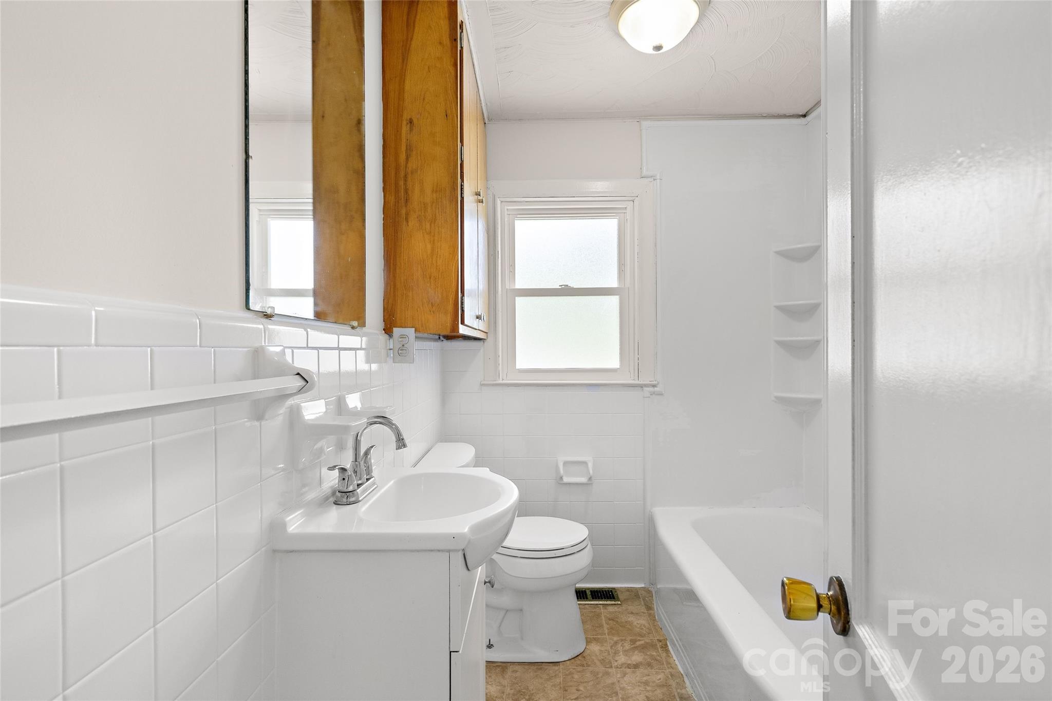 803 N Weldon Street Property Photo 13
