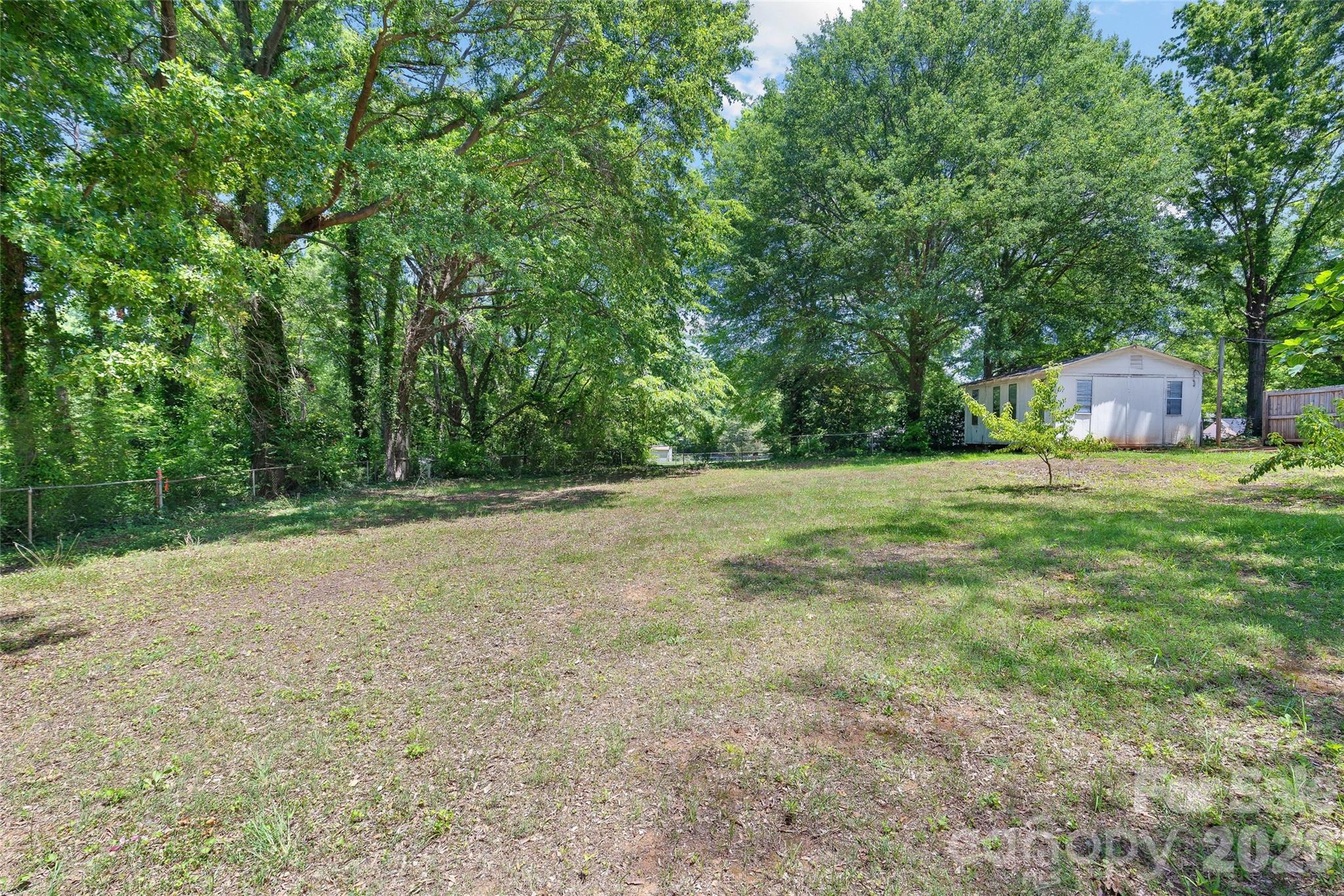 803 N Weldon Street Property Photo 23