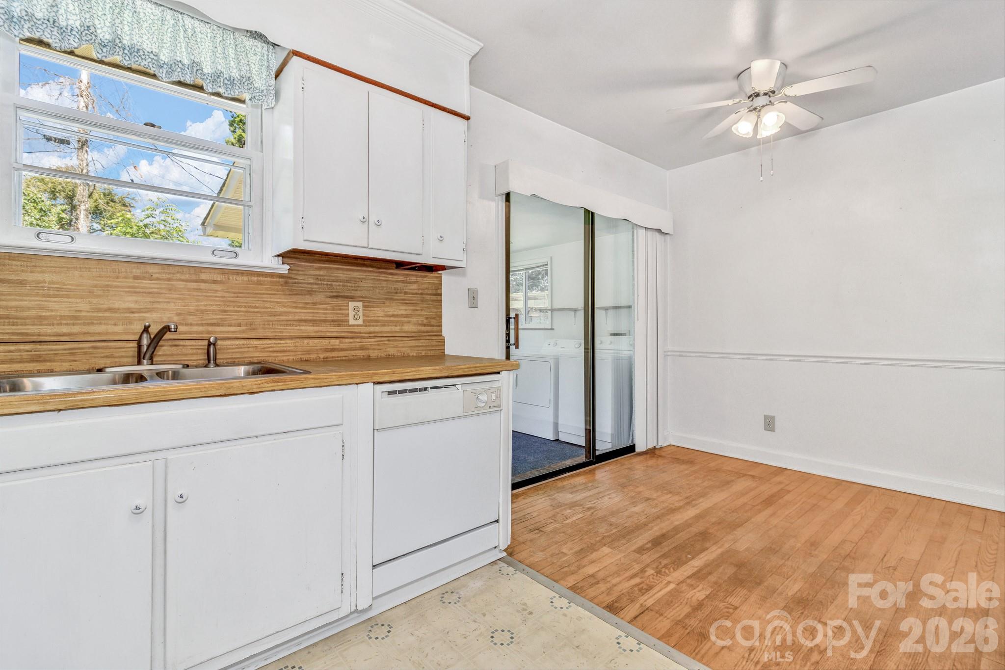 907 W Blue Ridge Road Property Photo 19