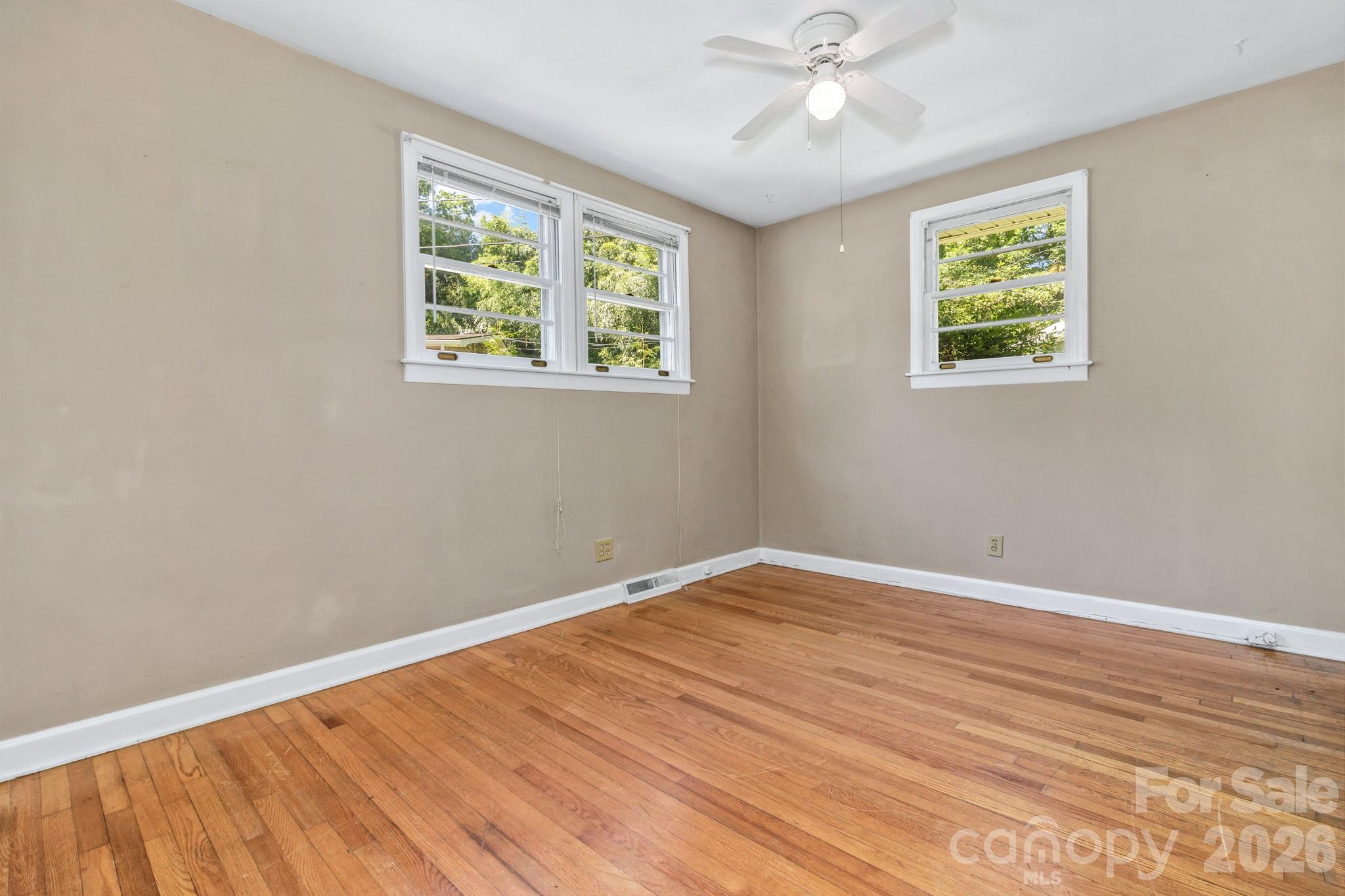 907 W Blue Ridge Road Property Photo 25