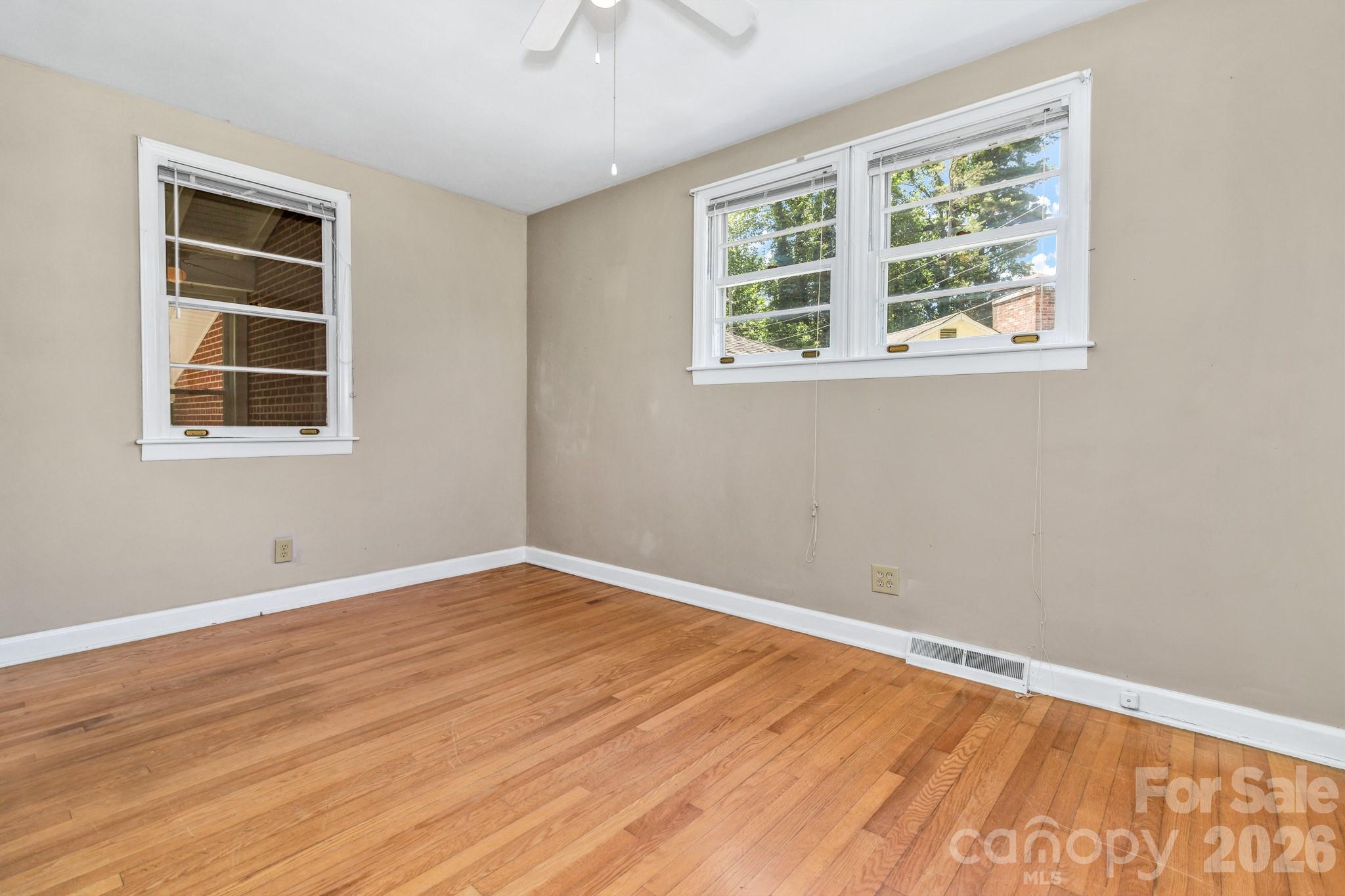 907 W Blue Ridge Road Property Photo 28
