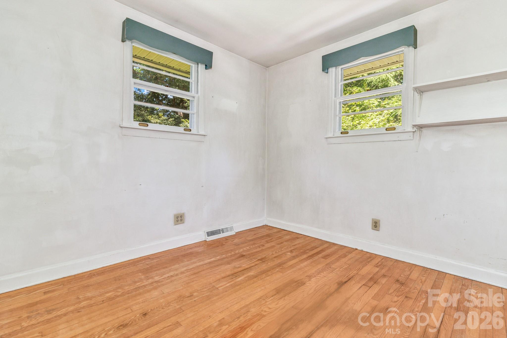 907 W Blue Ridge Road Property Photo 33