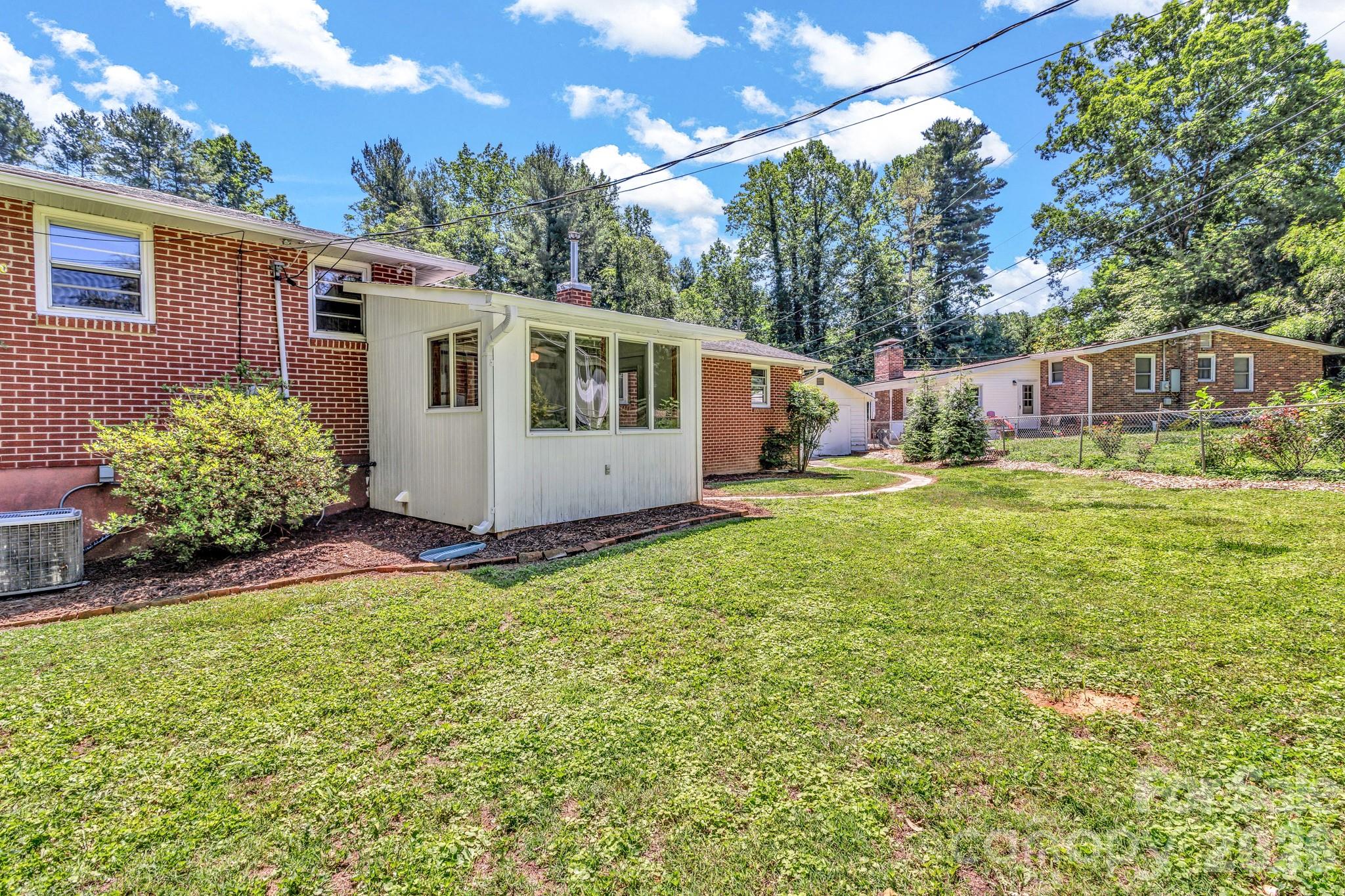 907 W Blue Ridge Road Property Photo 44