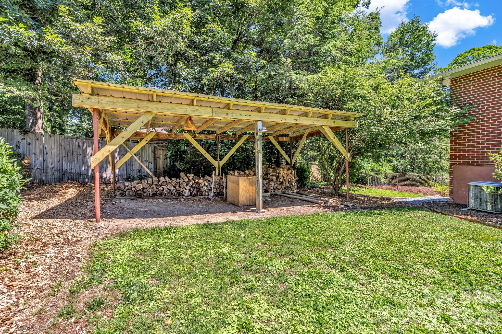 907 W Blue Ridge Road Property Photo 45