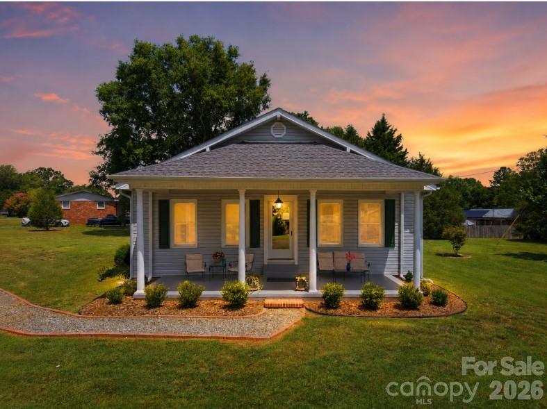 144 E Park Road Property Photo 3