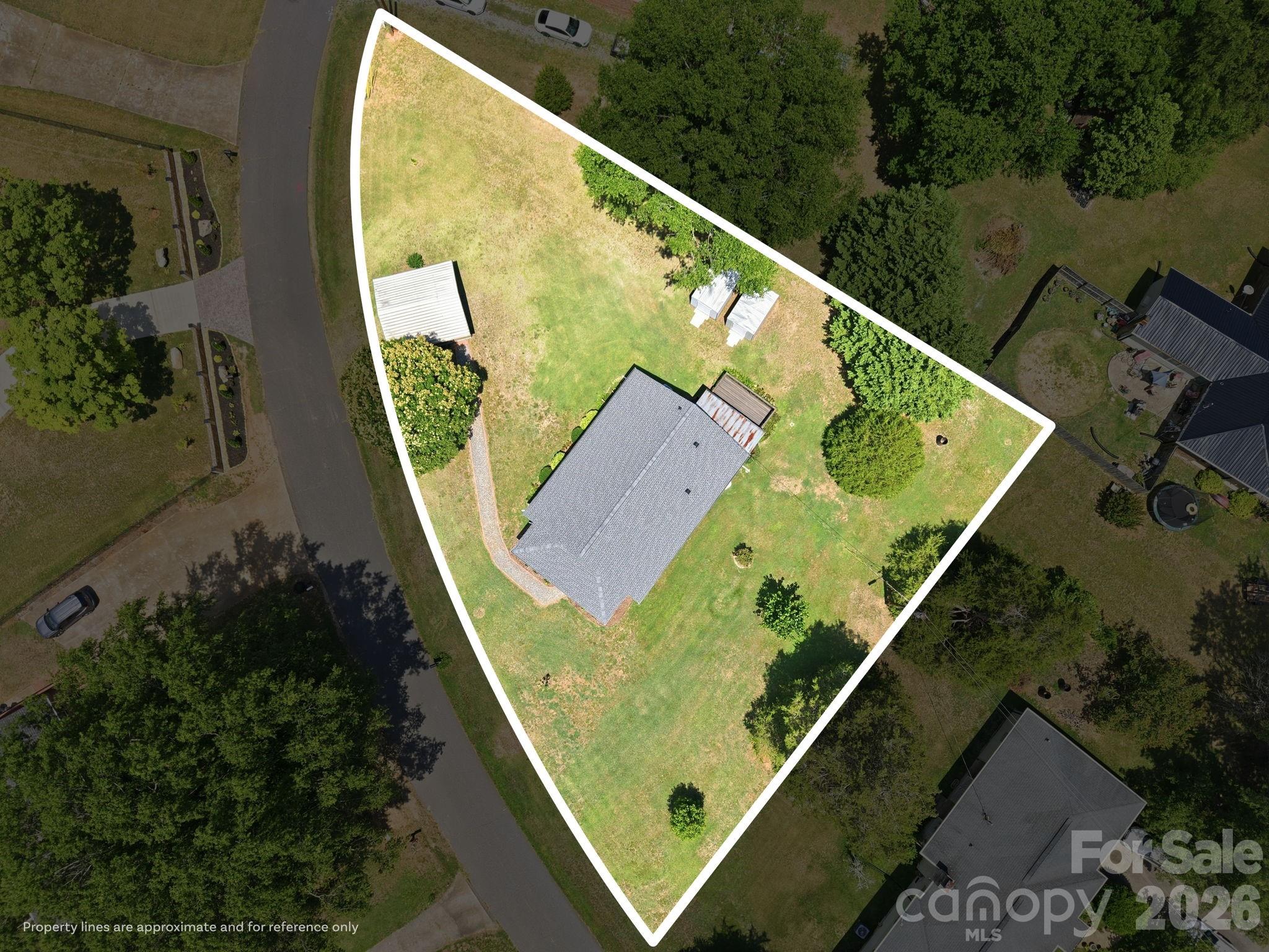 144 E Park Road Property Photo 15