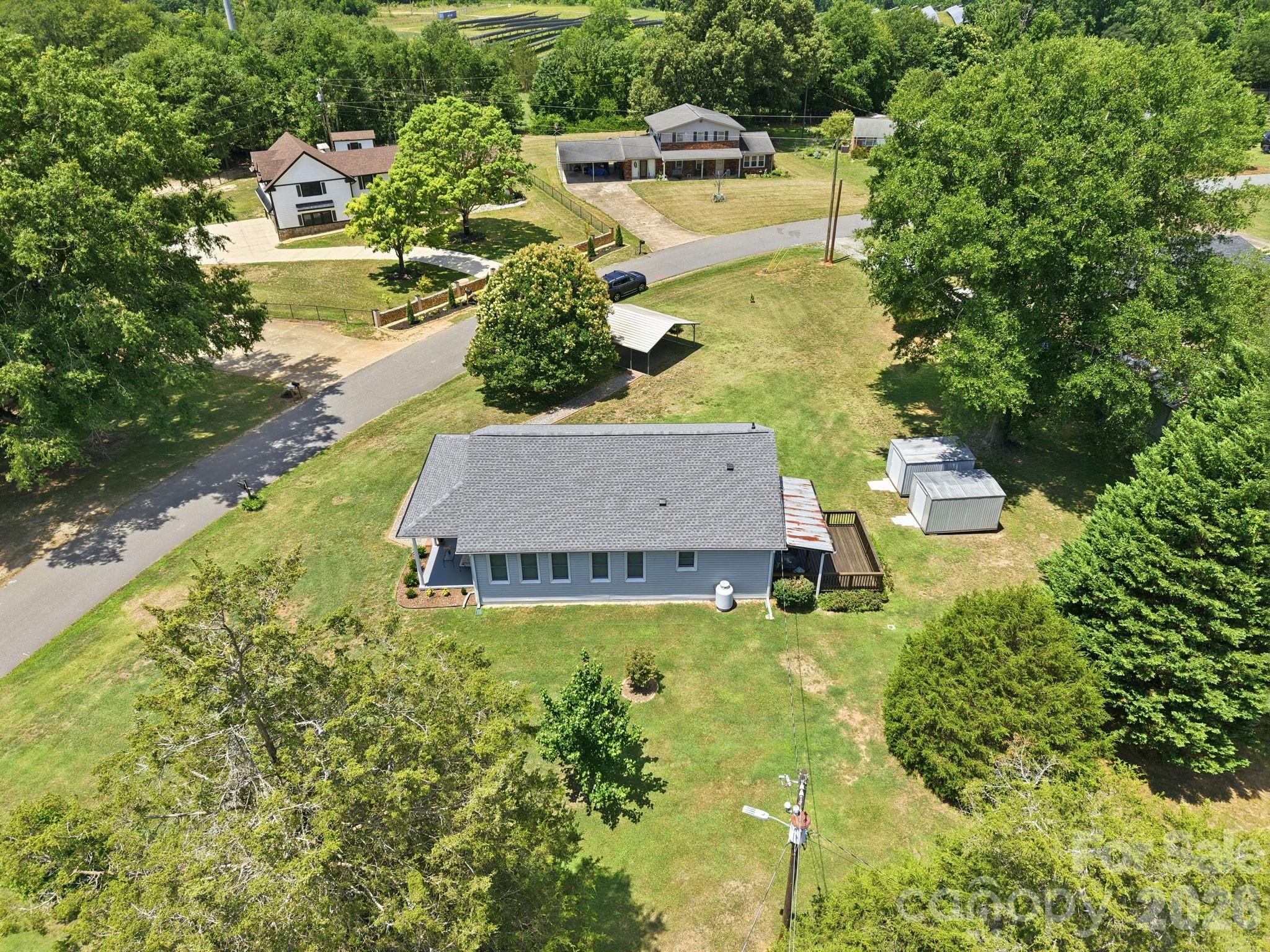 144 E Park Road Property Photo 17