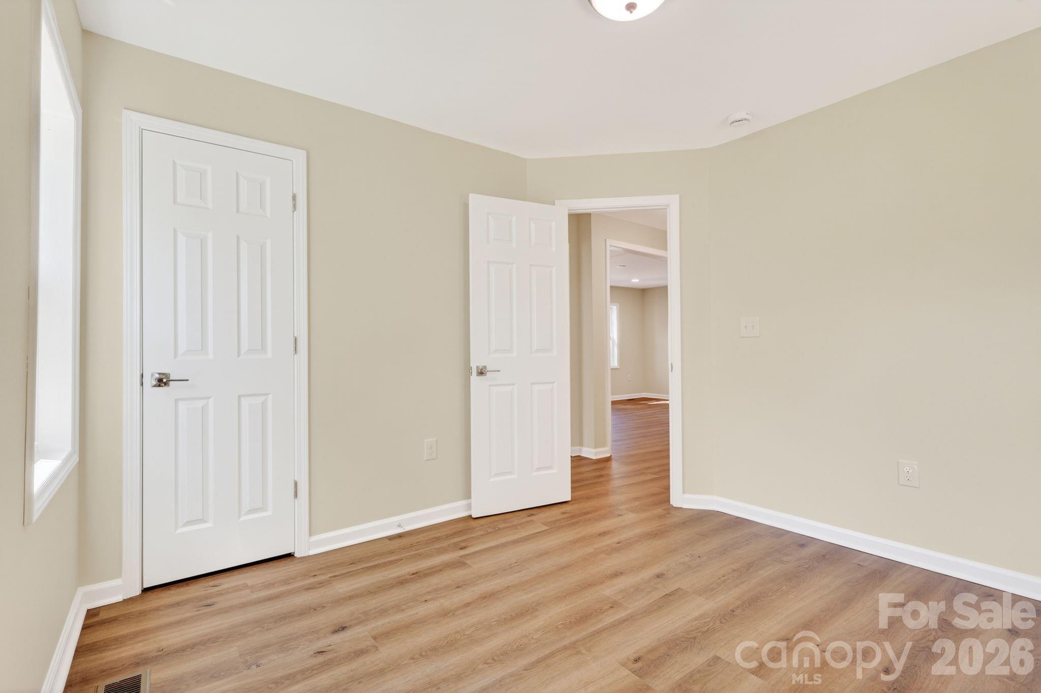 822 Arlington Avenue Property Photo 16