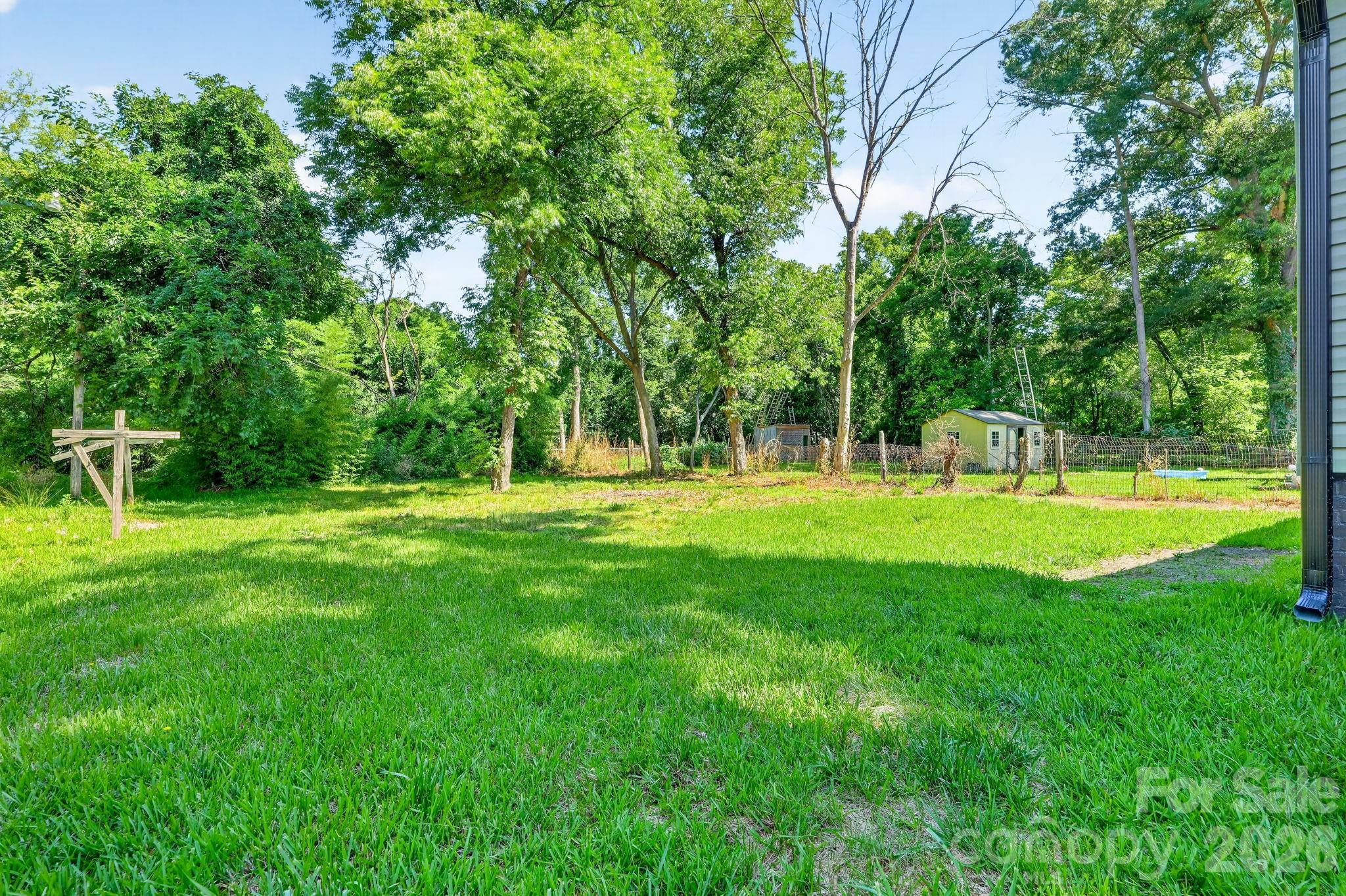 822 Arlington Avenue Property Photo 23