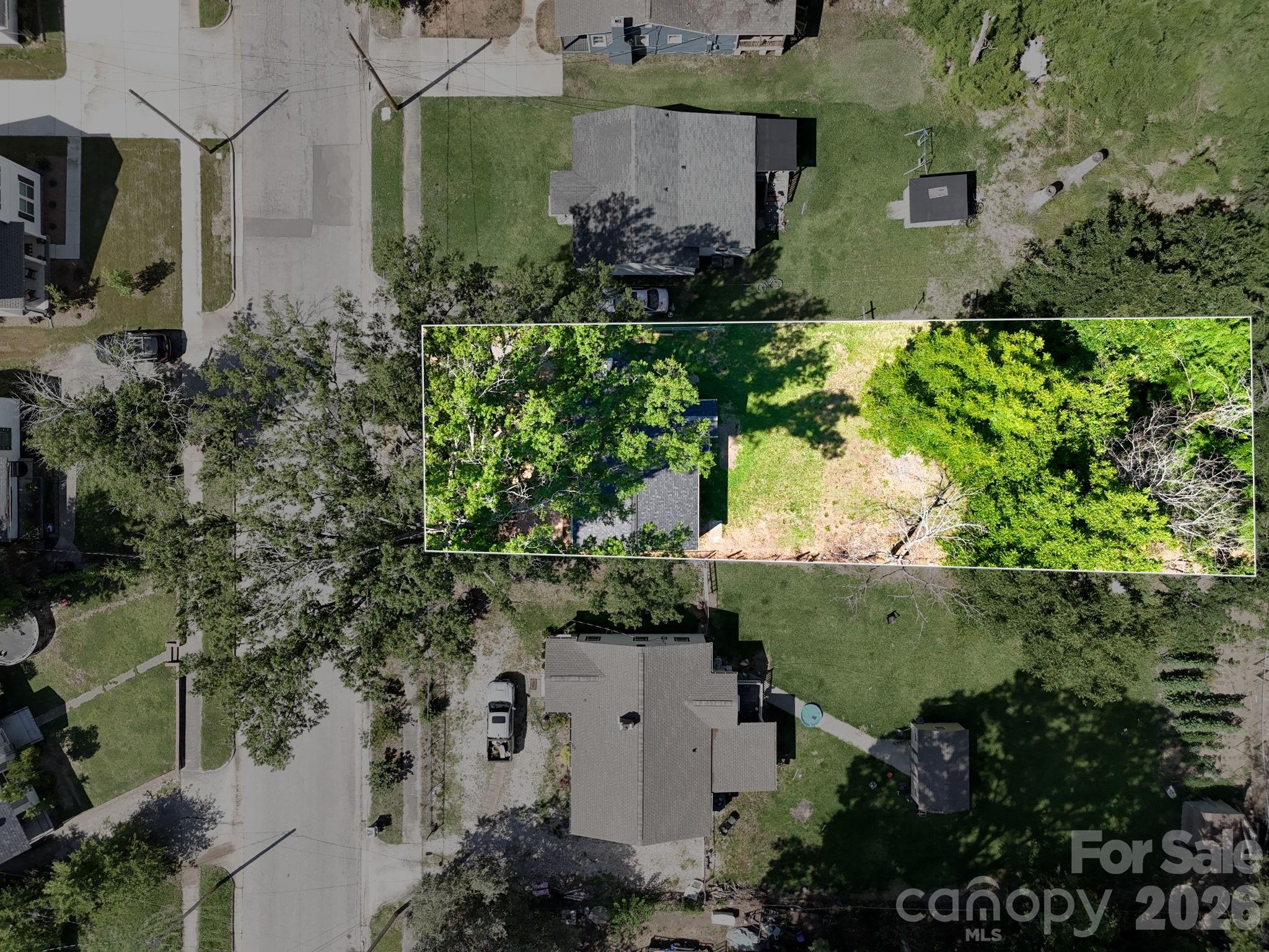 822 Arlington Avenue Property Photo 24