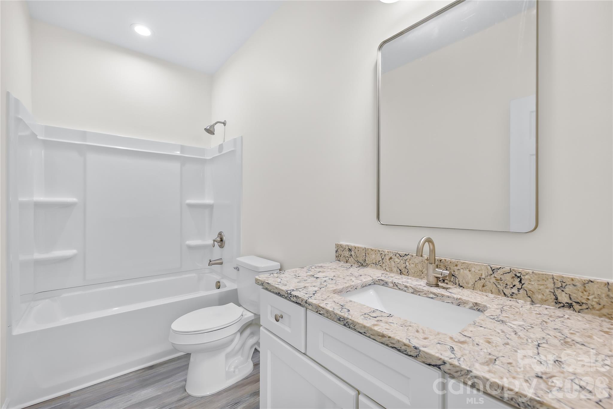 115 S Railroad Avenue Property Photo 8